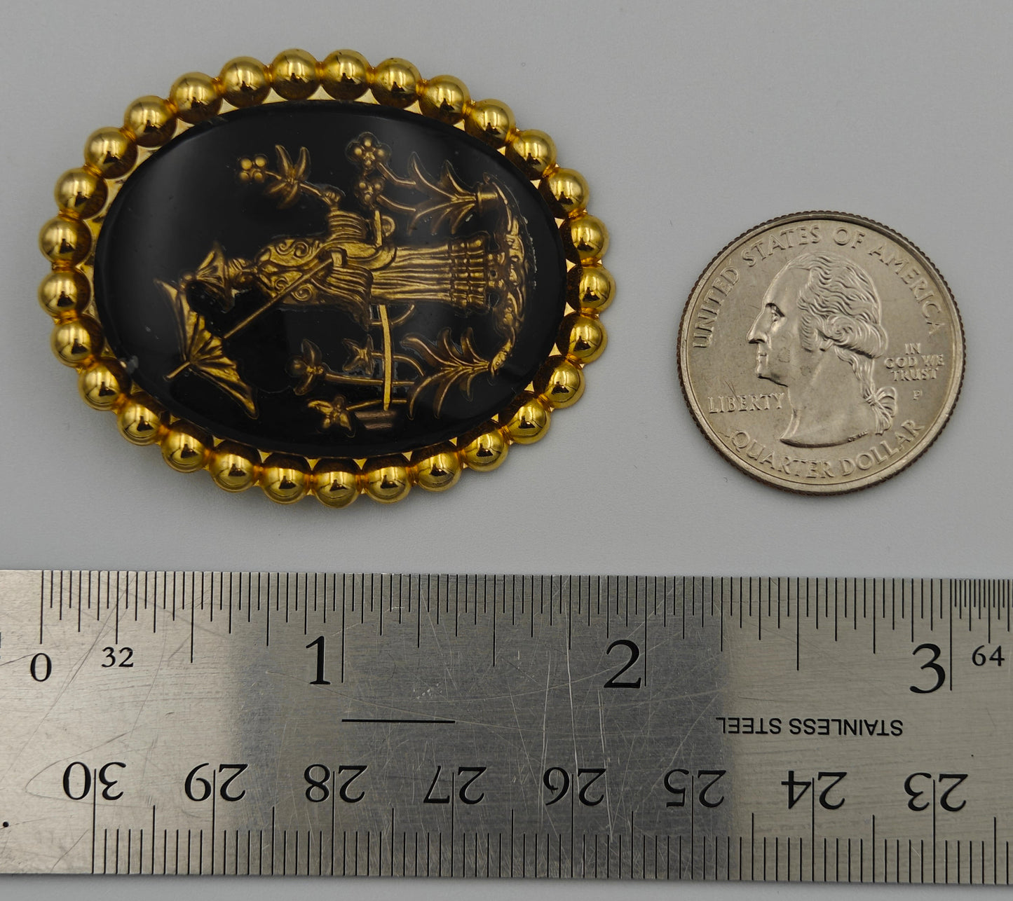 Black and Gold Tone Glass Brooch - Eastern Style Art Pin