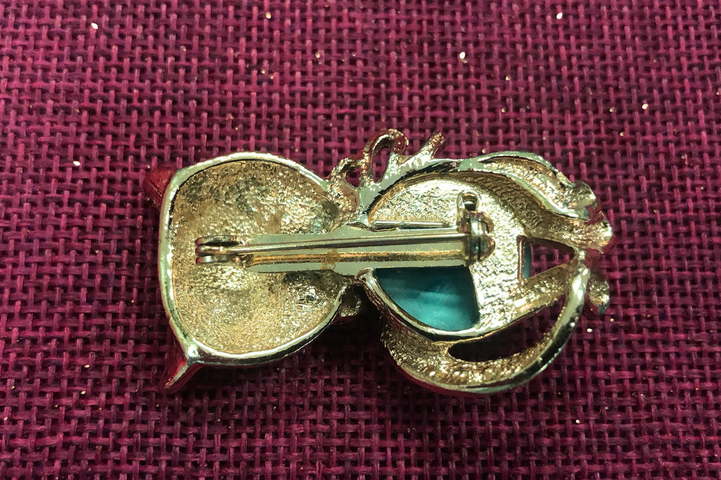 Blue And Gold Googly Eyes Jelly Belly Cat Pin/Brooch - Vintage