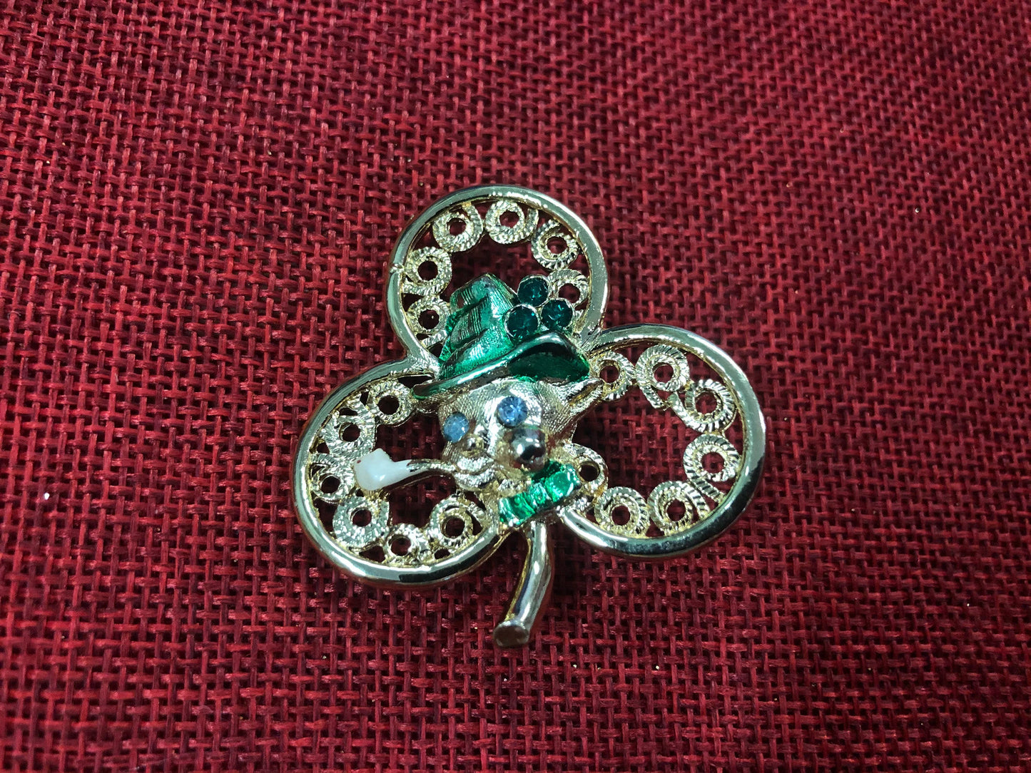 Leprechaun Clover Pin/Brooch Green and Gold