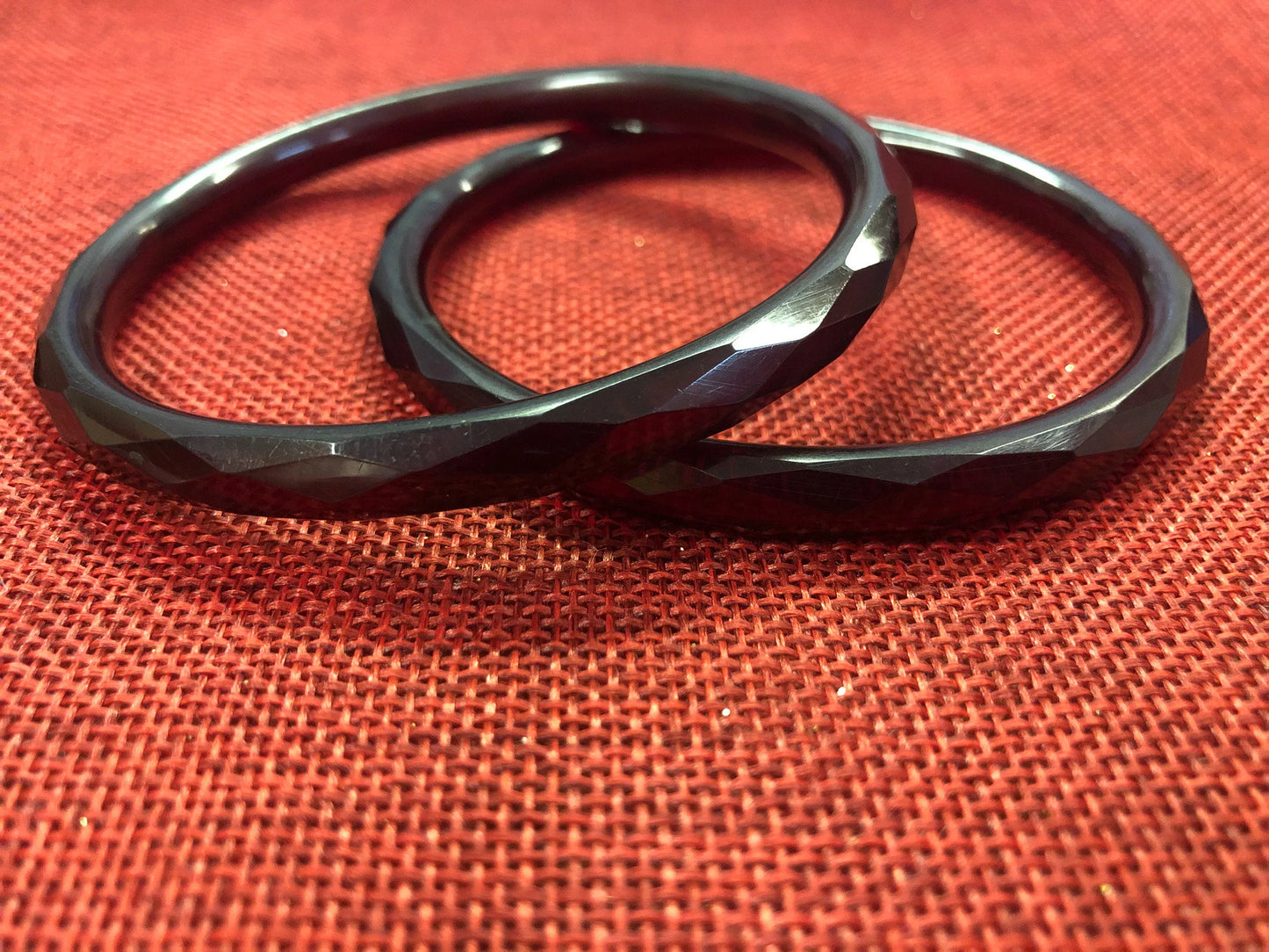 Bakelite Cherry Juice Bangle - Vintage
