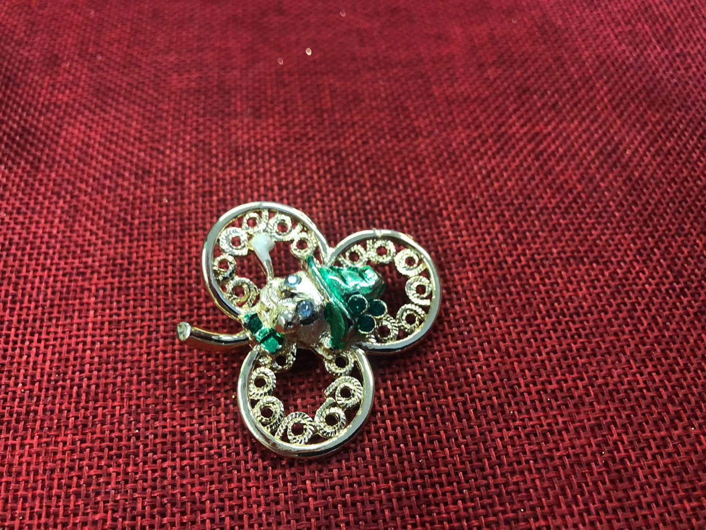 Leprechaun Clover Pin/Brooch Green and Gold
