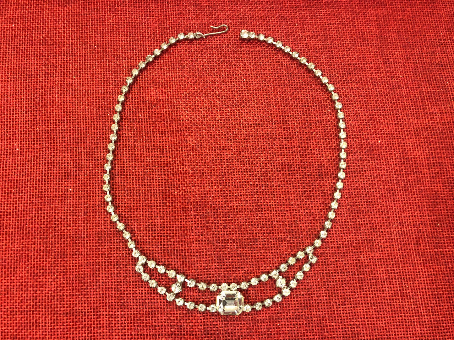 Rhinestone Necklace With Clasp - Vintage