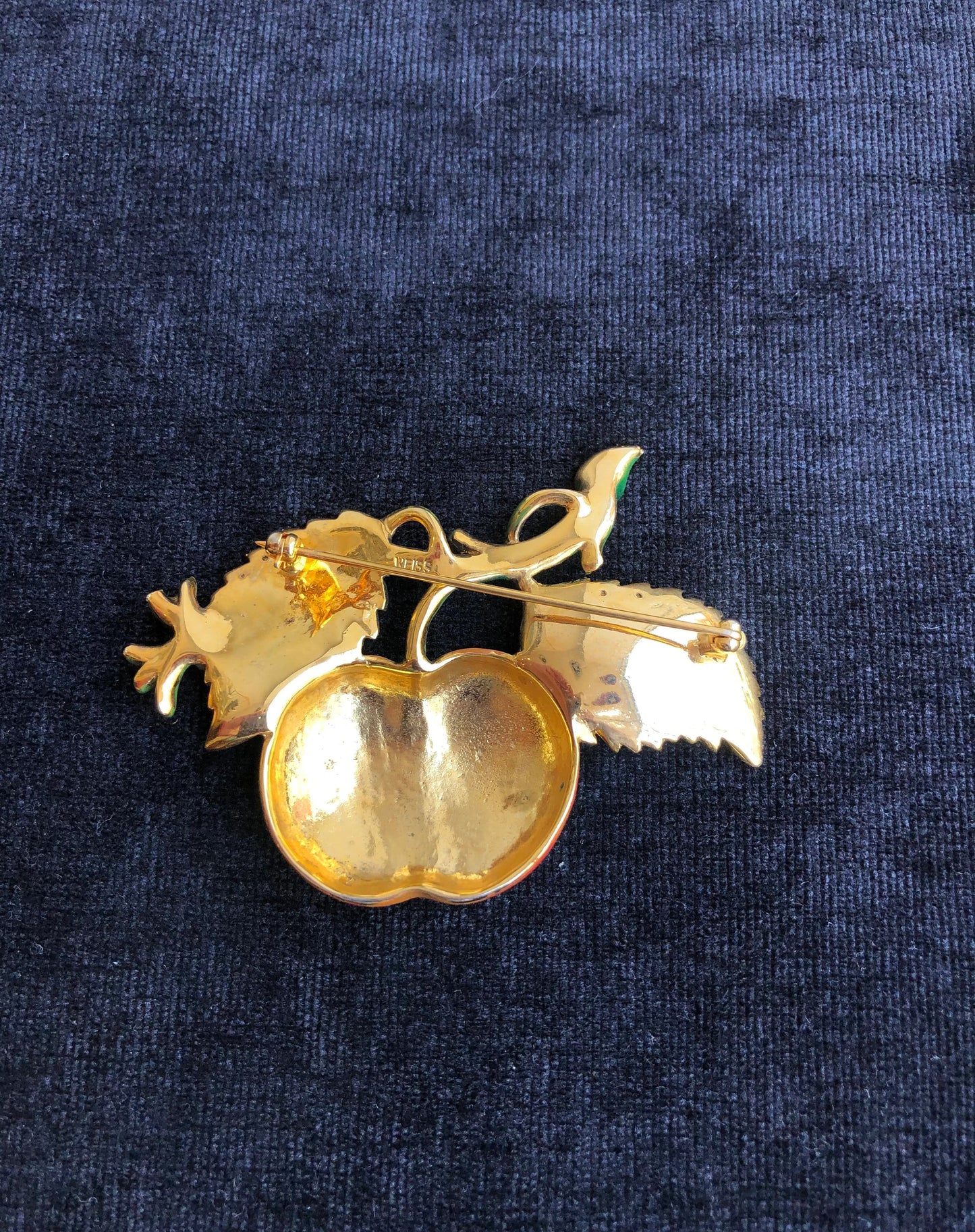 Rare Weiss Enamel Apple on Branch and Rhinestone Brooch/Pin - Vintage