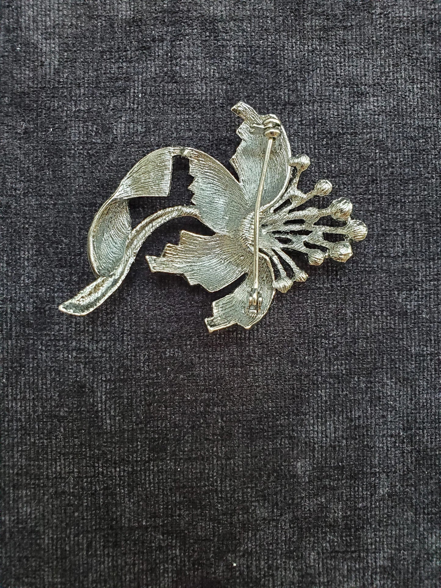 Spectacular Lilly Flower Brooch in Crystal and Silver - Vintage Art Deco Brooch Vintage 1930s Jewelry