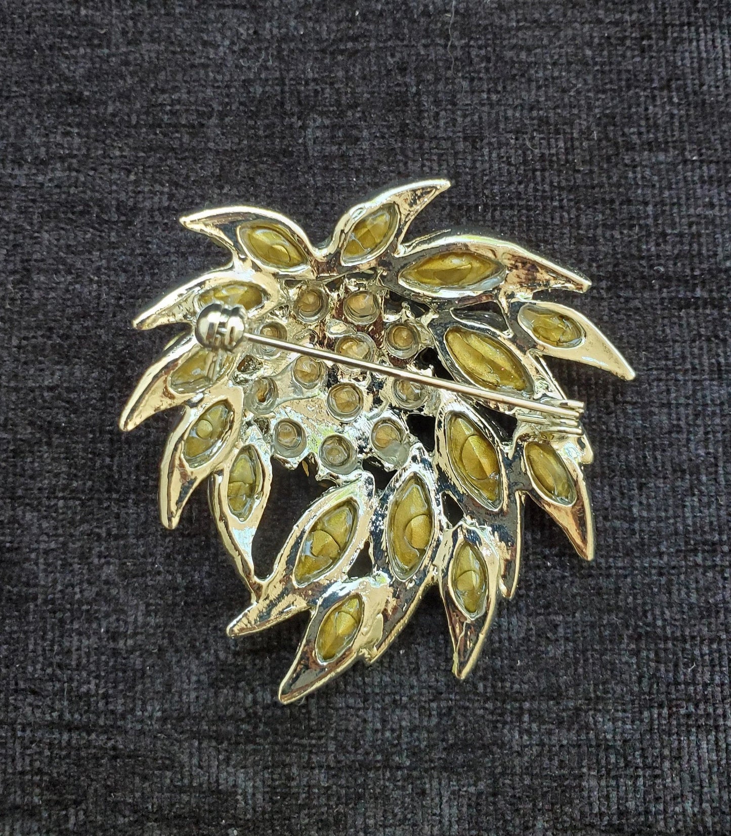 Cascading Swirled Crystal Pin/Brooch