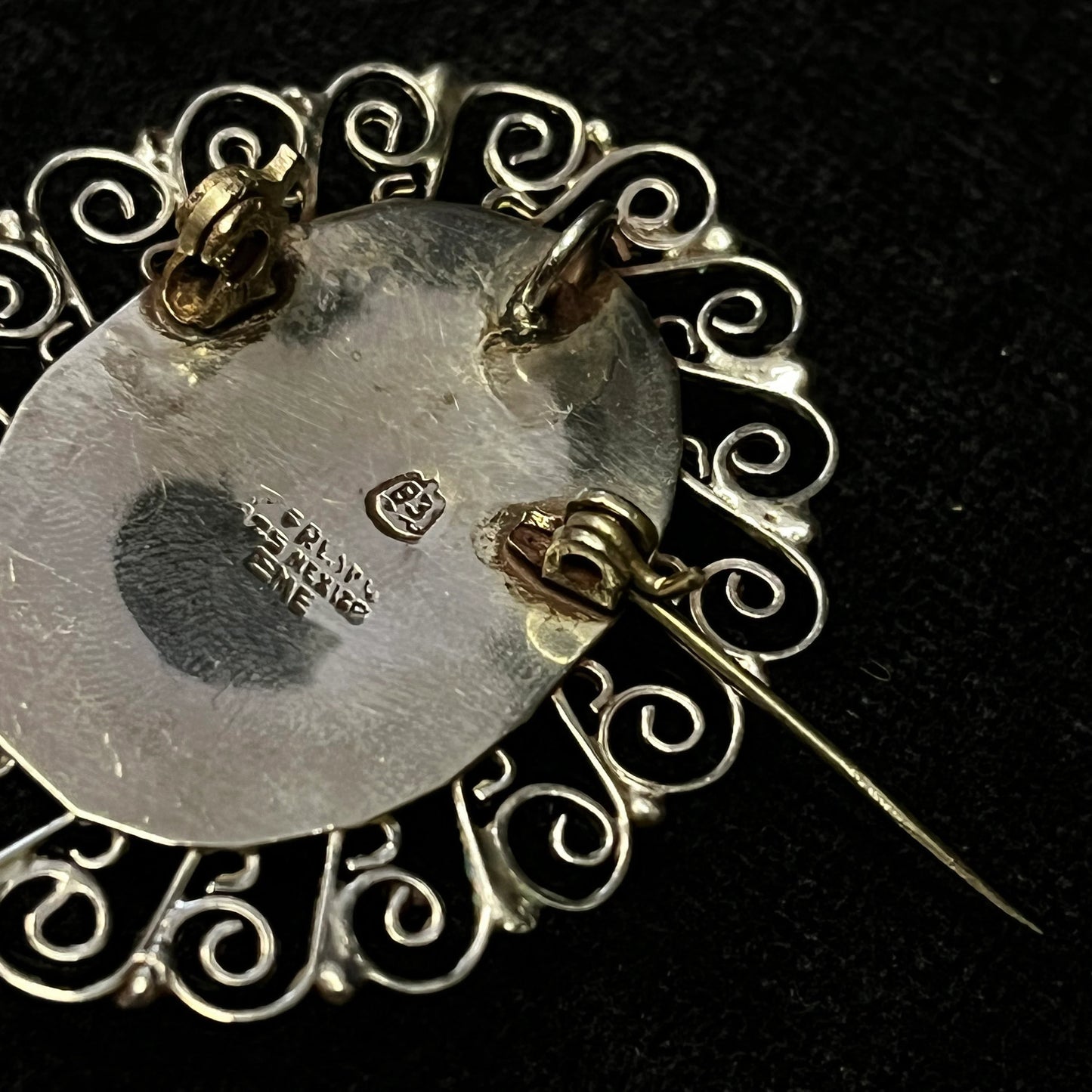 EME Green Stone Filigree Brooch/Pin and Pendant