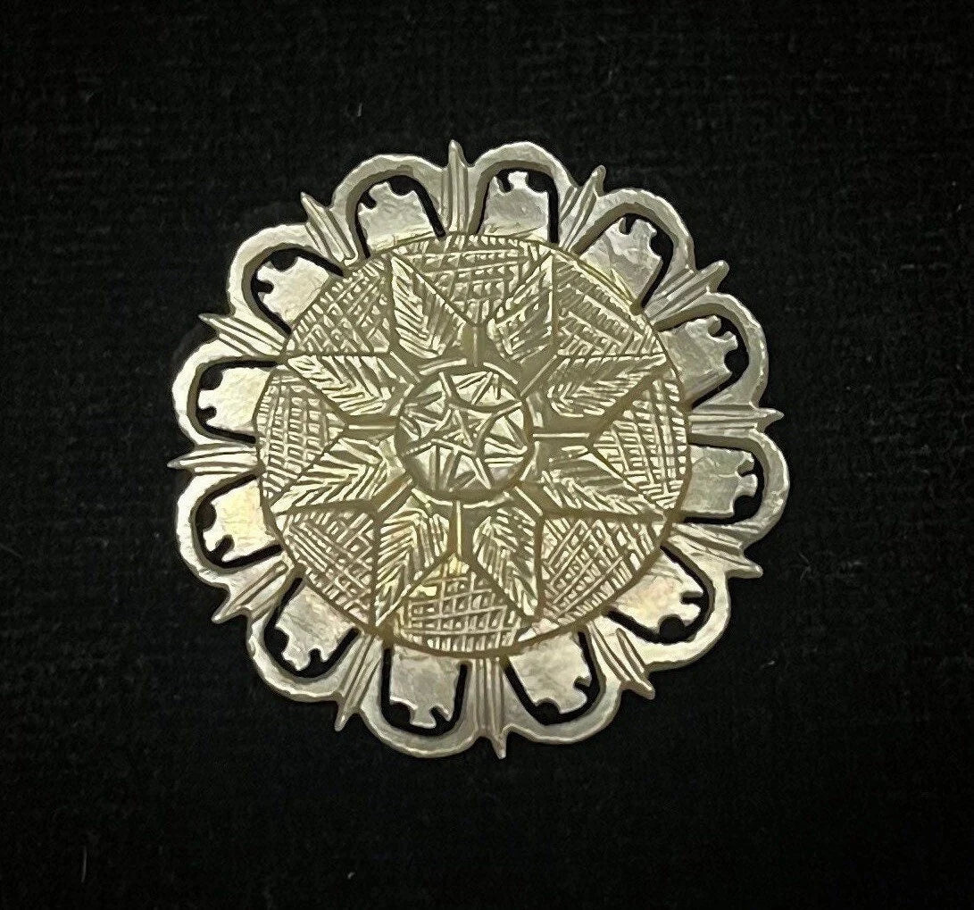 Snowflake Brooch/Pin Mother of Pearl - Jewelry Made From Nature