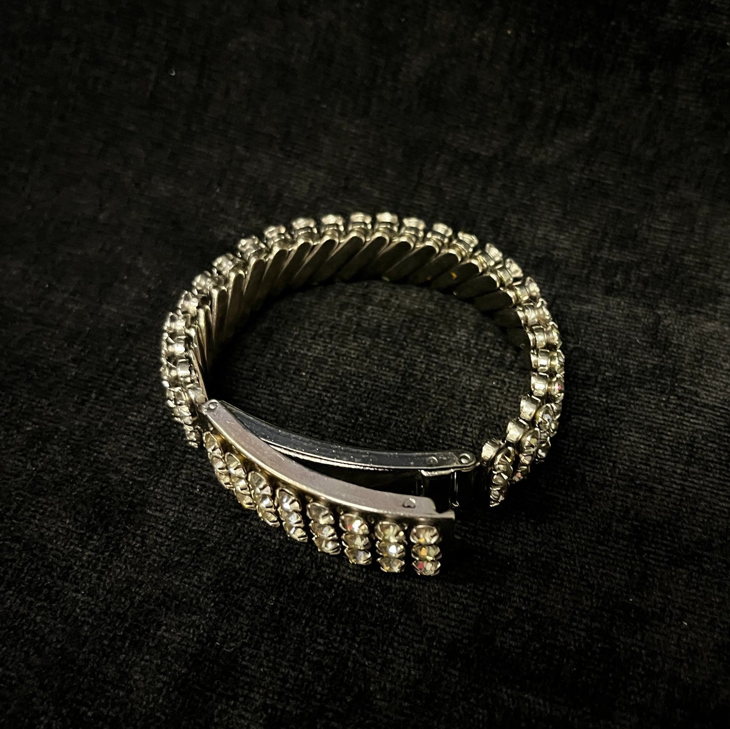 Crystal Expandable Bracelet With Secret Top Locket