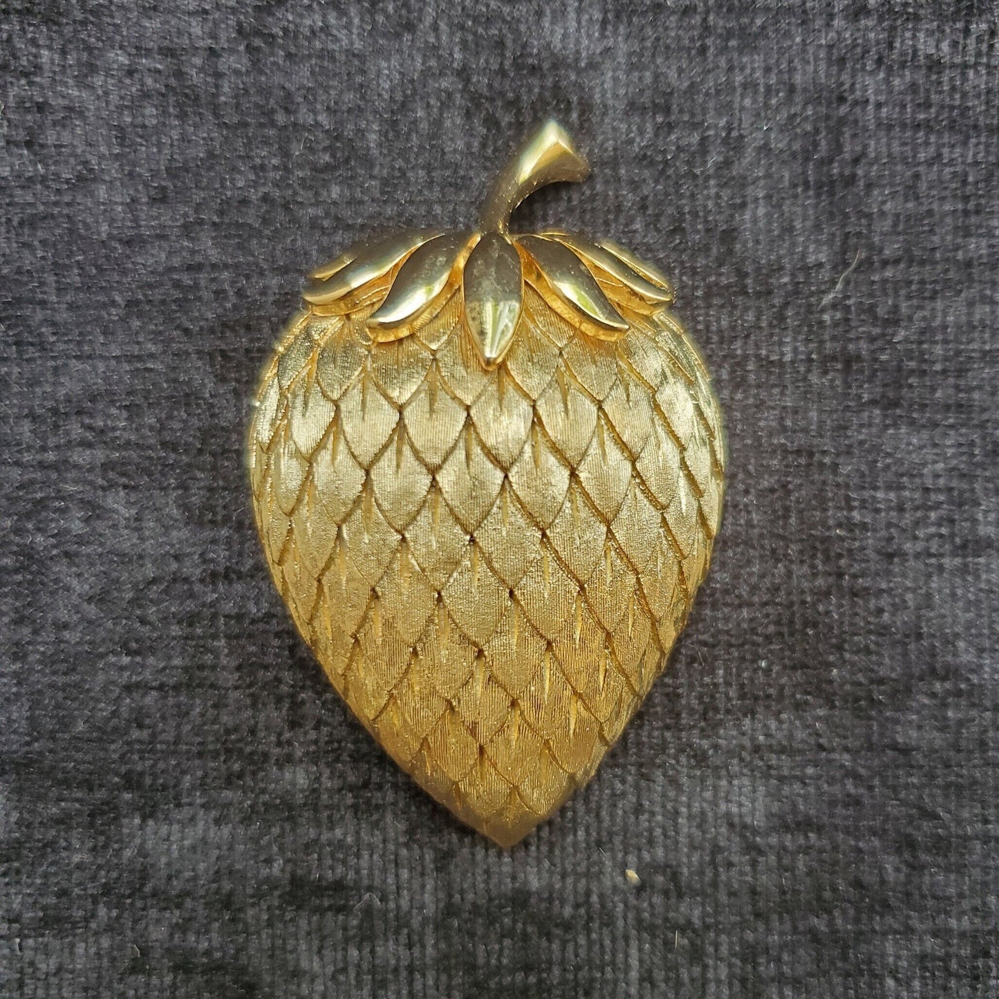 Crown Trifari 3d Gold tone Strawberry Pin/Brooch 1962