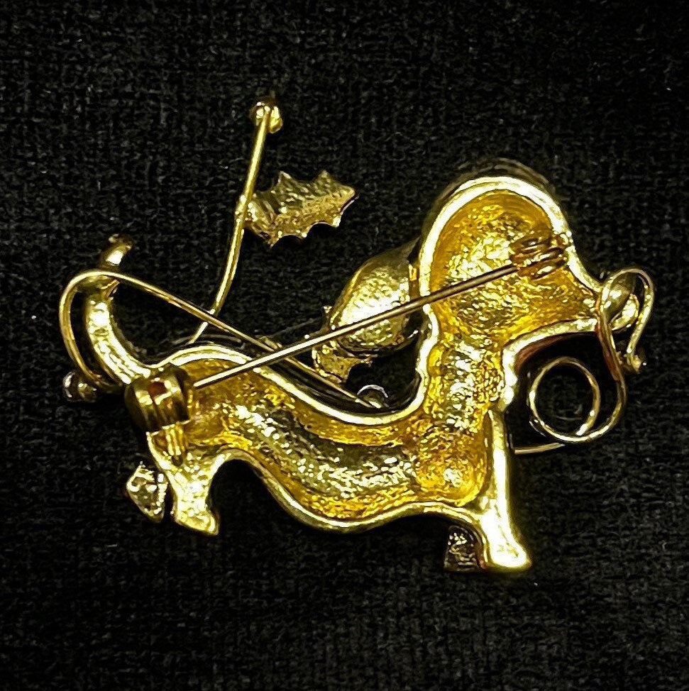 Holiday Dacshund Pin/Brooch