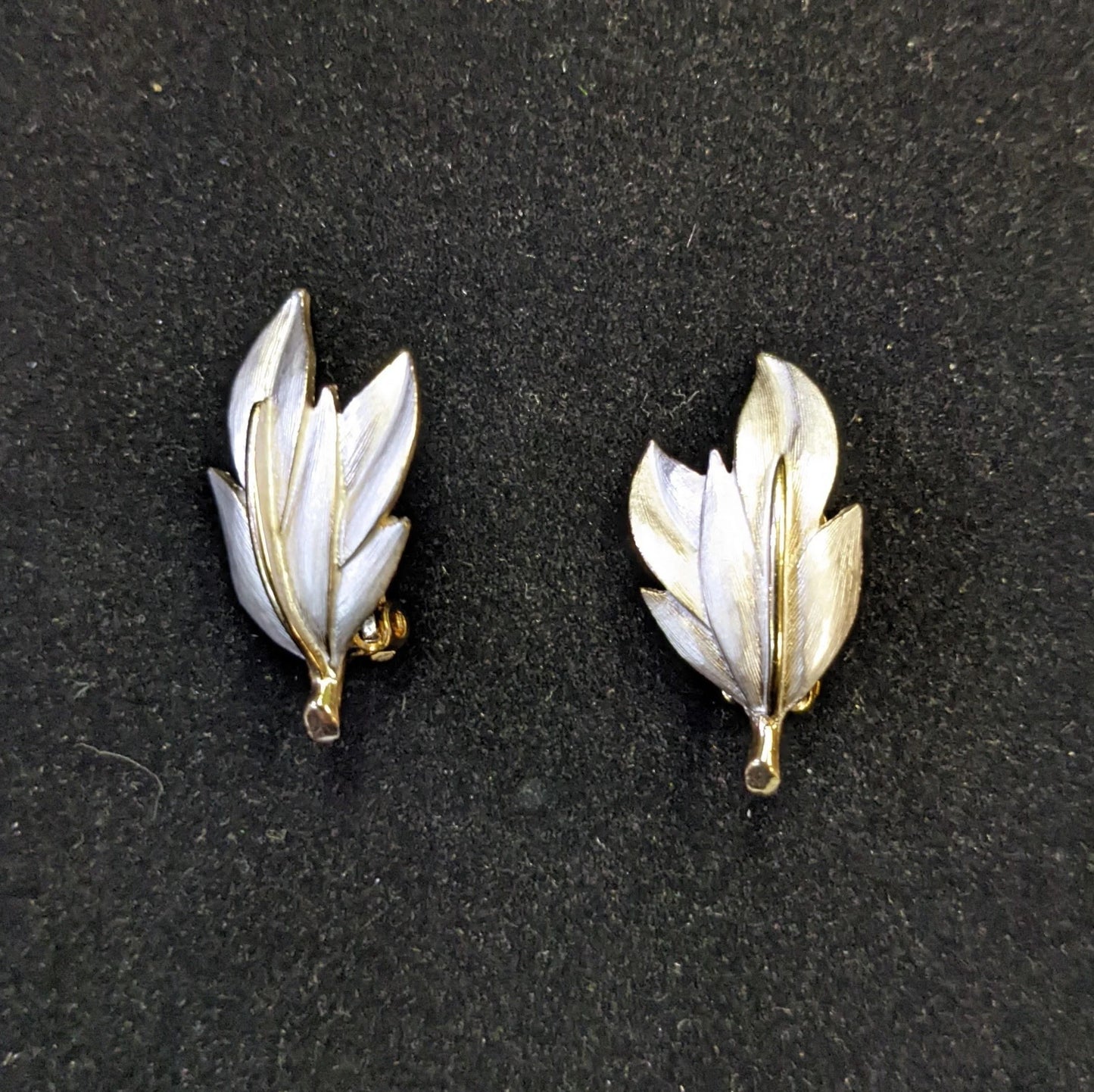 Wedding Perfect Pastelli Leaf Earrings- Vintage clip-ons