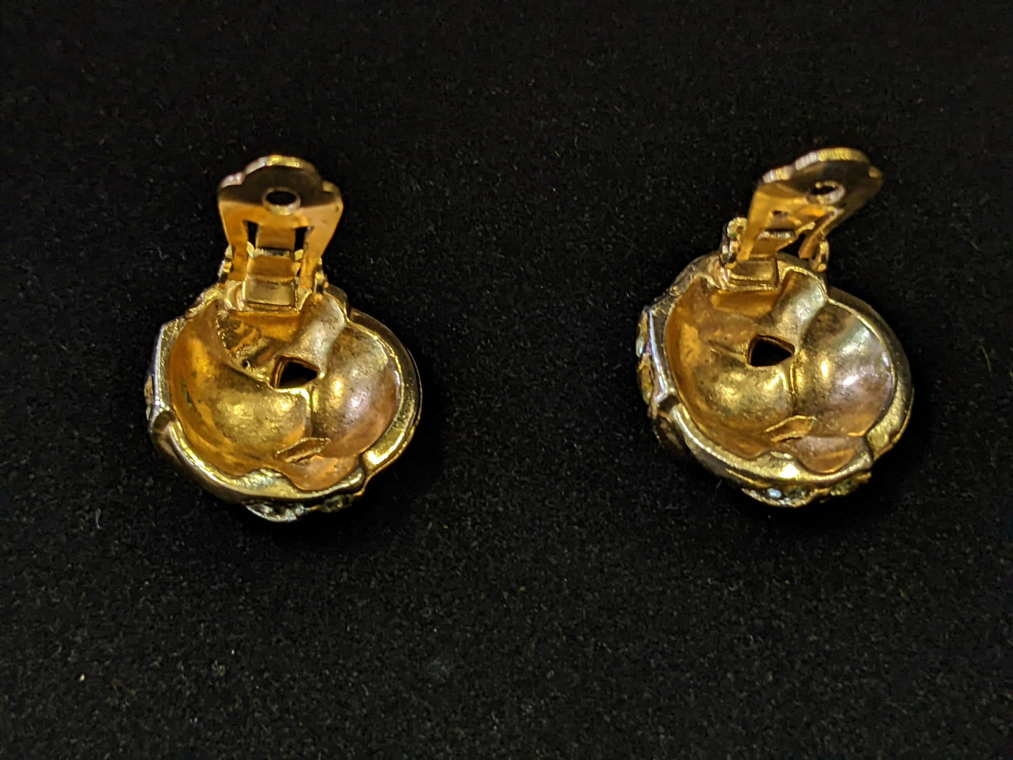Wedding Ready! Dazzling Gold Circle Tied Knot Clip on Earrings With Crystals - Vintage