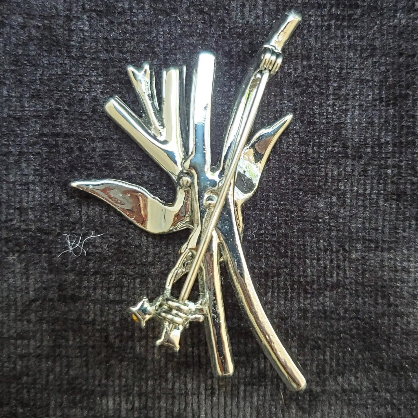 Gorgeous Crystal Magpie Pin/Brooch in Blue and Clear Crystal - Bridal Jewlery