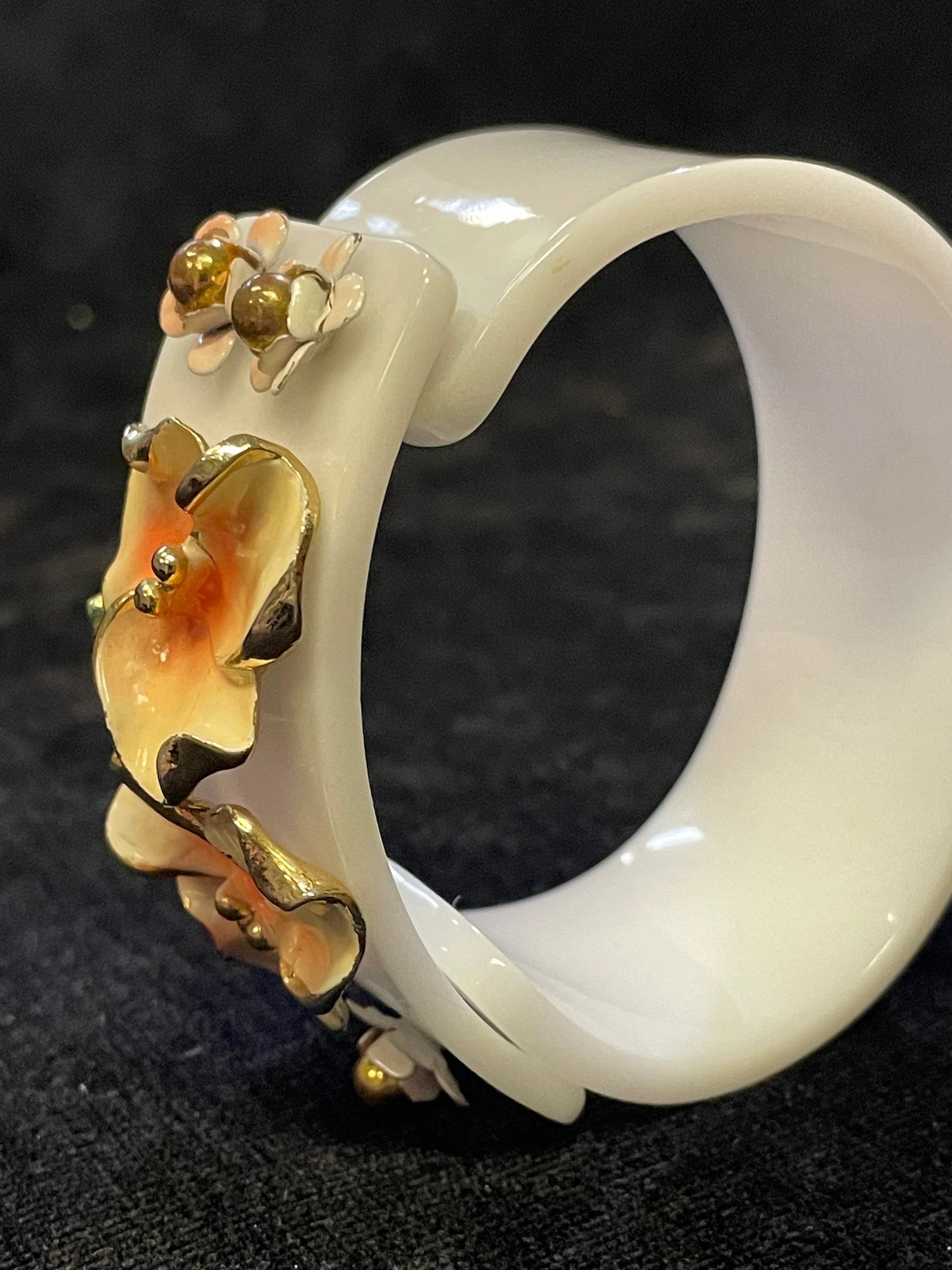 White Lucite Cuff Bangle Bracelet with Flowers - Hinged Corsage Bracelet