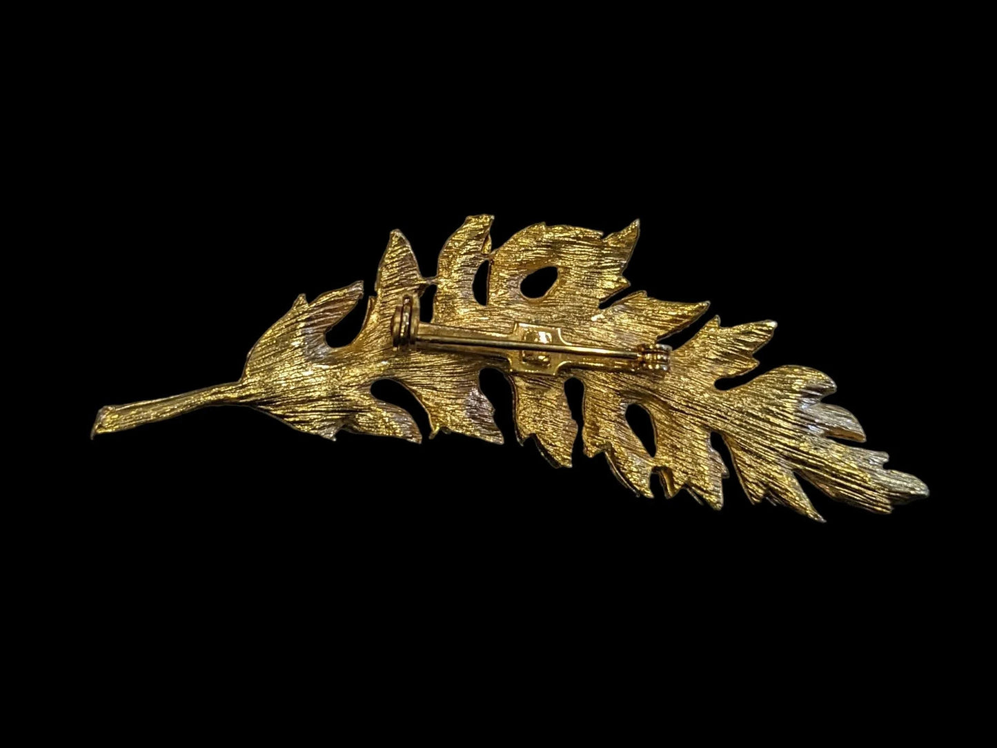 Gold Toned Feather Pin/Brooch - Put A Feather In Your Cap