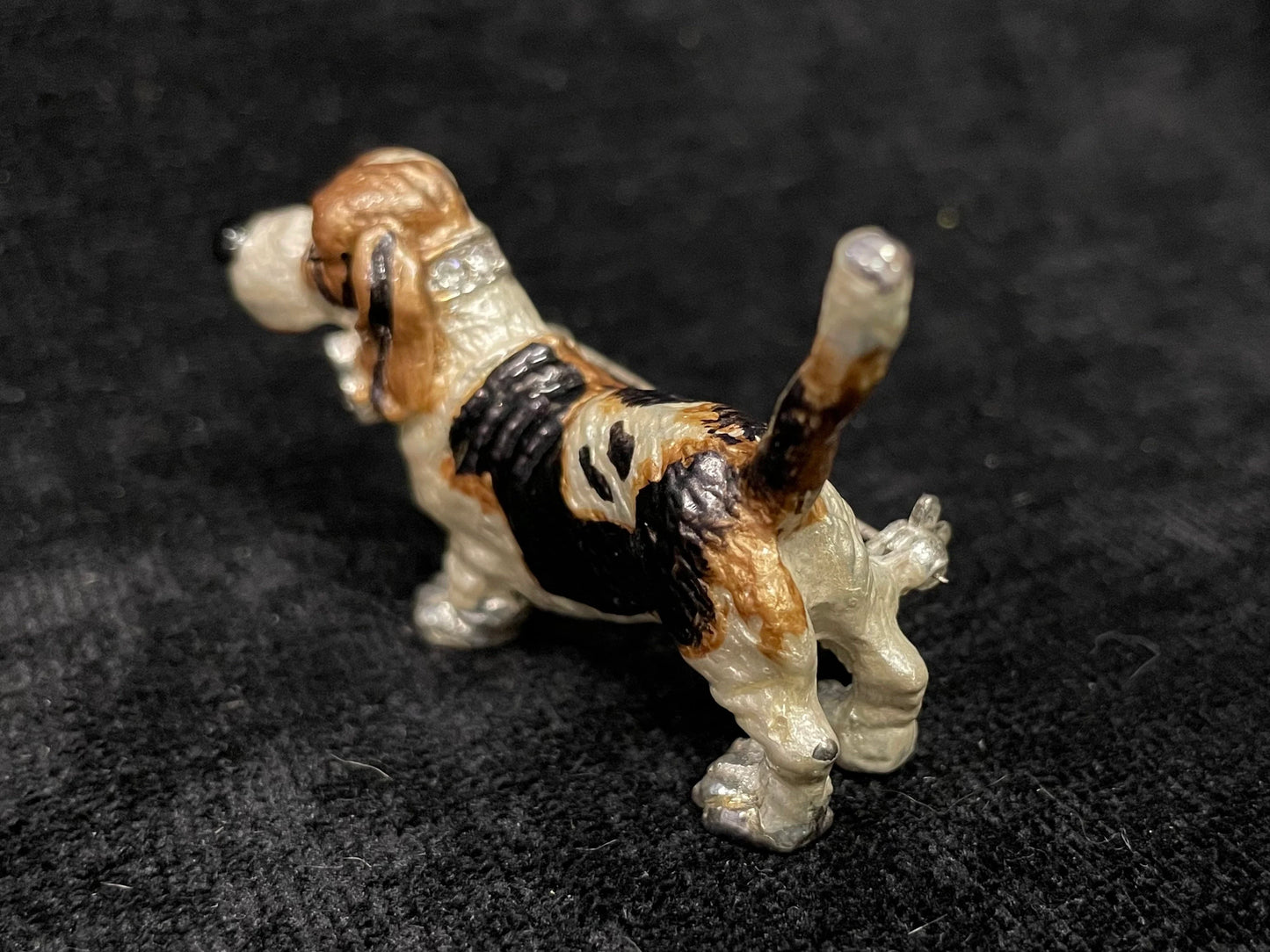Tri color Basset Hound - Hand Painted Posh Pooch Pins - Genuine Austrian Crystal - Tricolored Beagle