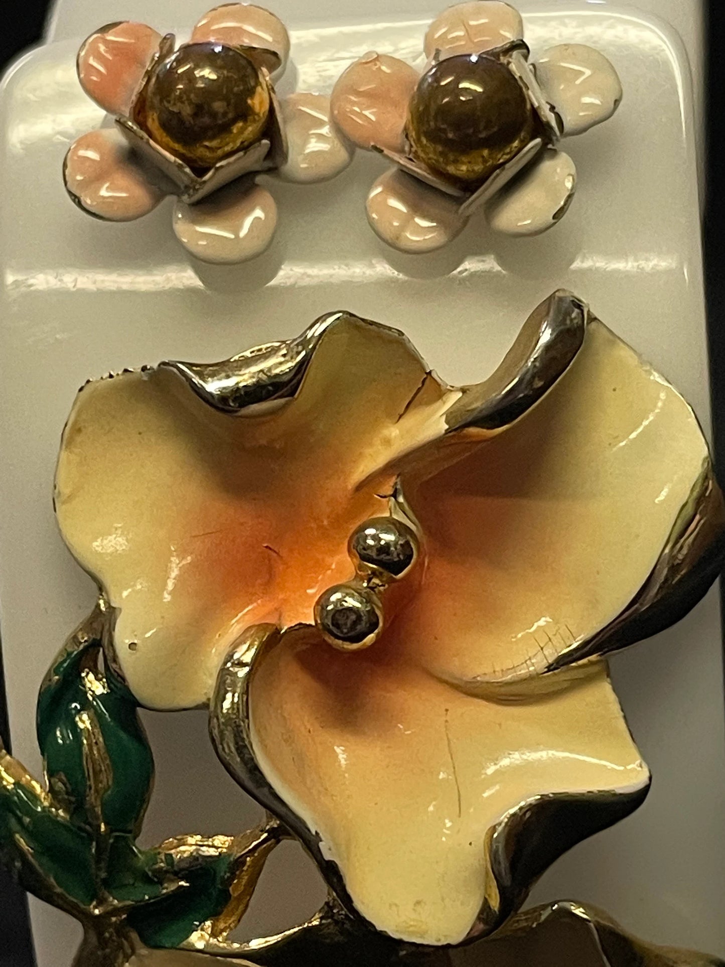 White Lucite Cuff Bangle Bracelet with Flowers - Hinged Corsage Bracelet