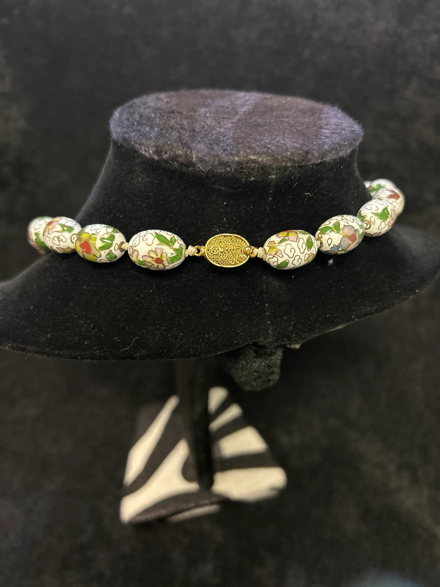 Hand Knotted Chinese Cloissone Necklace - Gold inlay - Vintage Chinoiserie Necklace