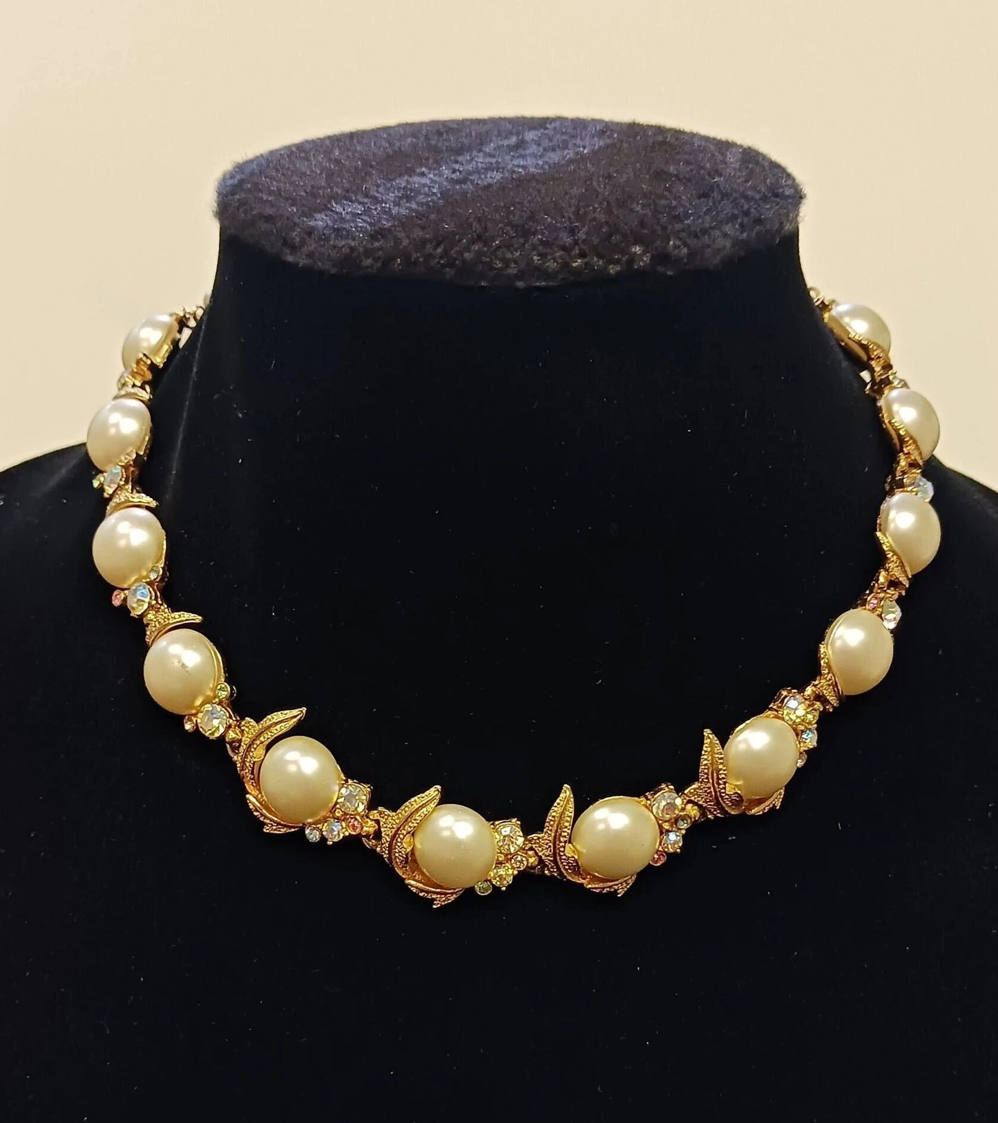 Signed Mode - Art Wedding Necklace - Vintage 1960s