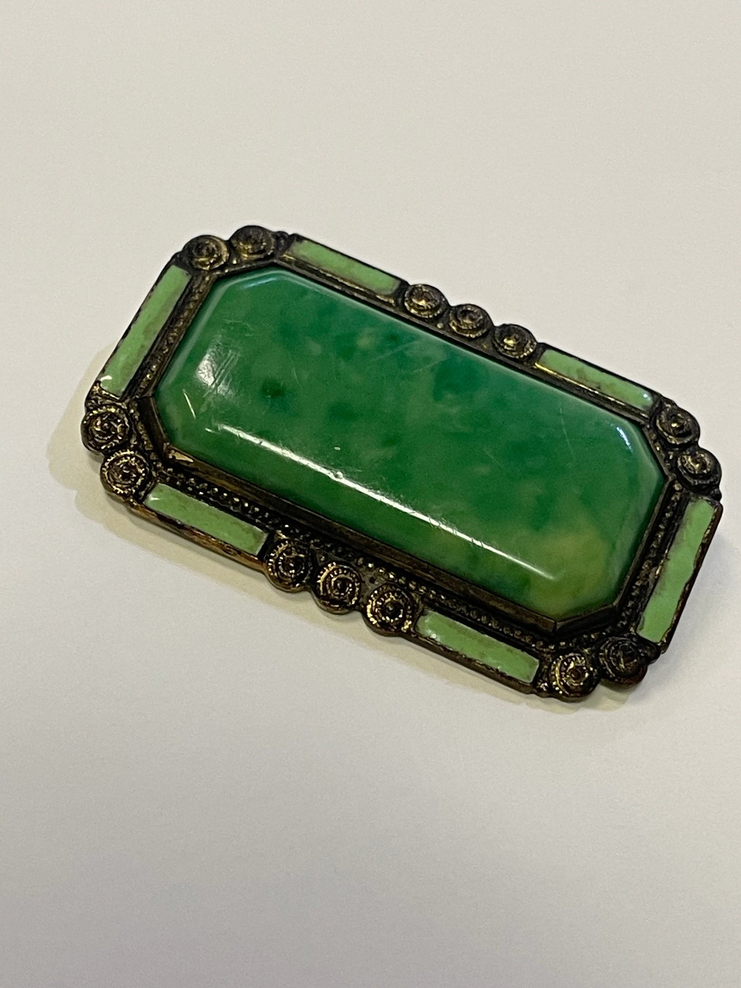 Edwardian Art Nouveau Green Peking Glass Bar Pin - Victorian Jewelry of Glass