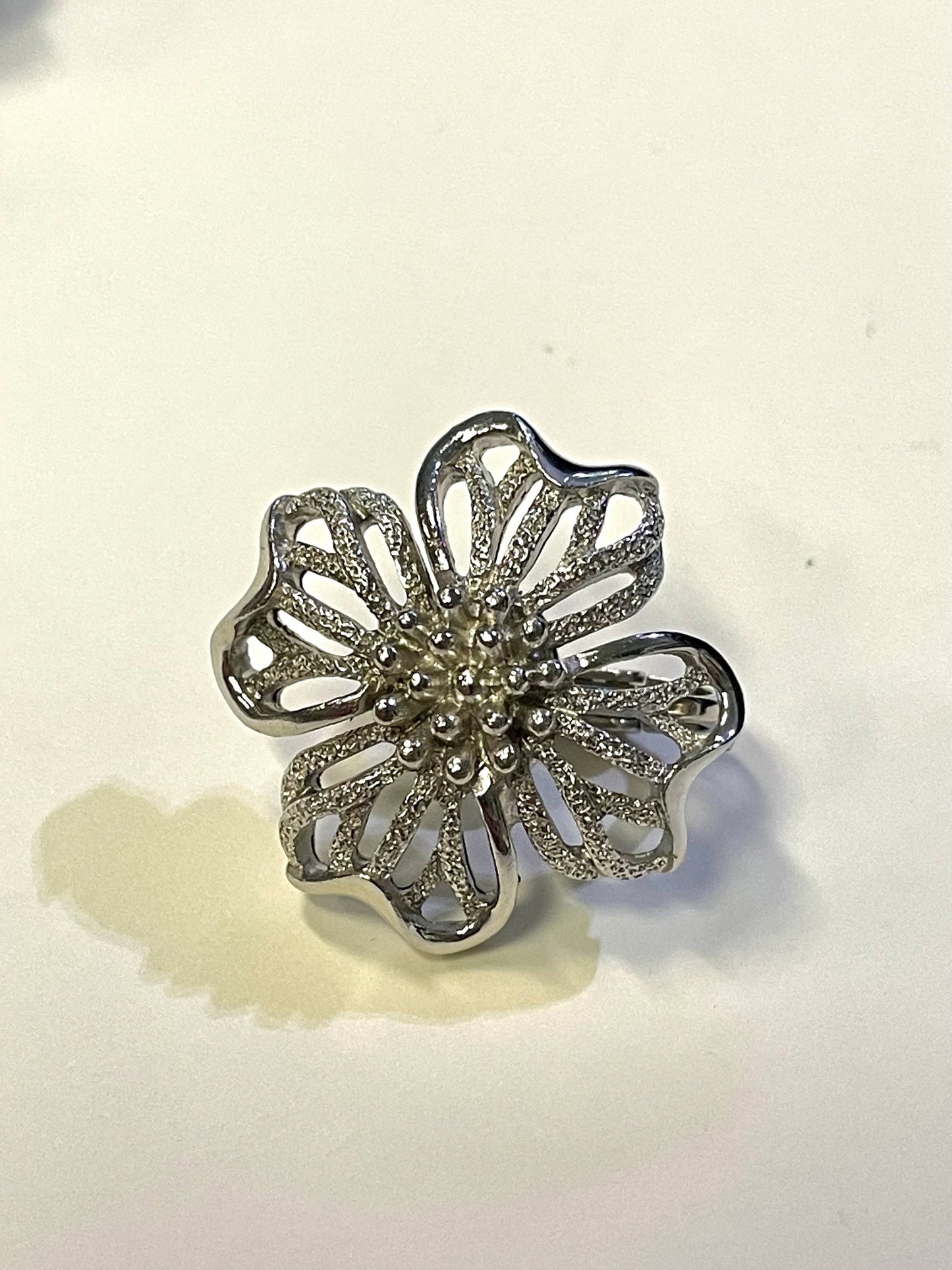 Trifari Clip On Earrings Jewelry - Silver Tone Four Petal Flowers