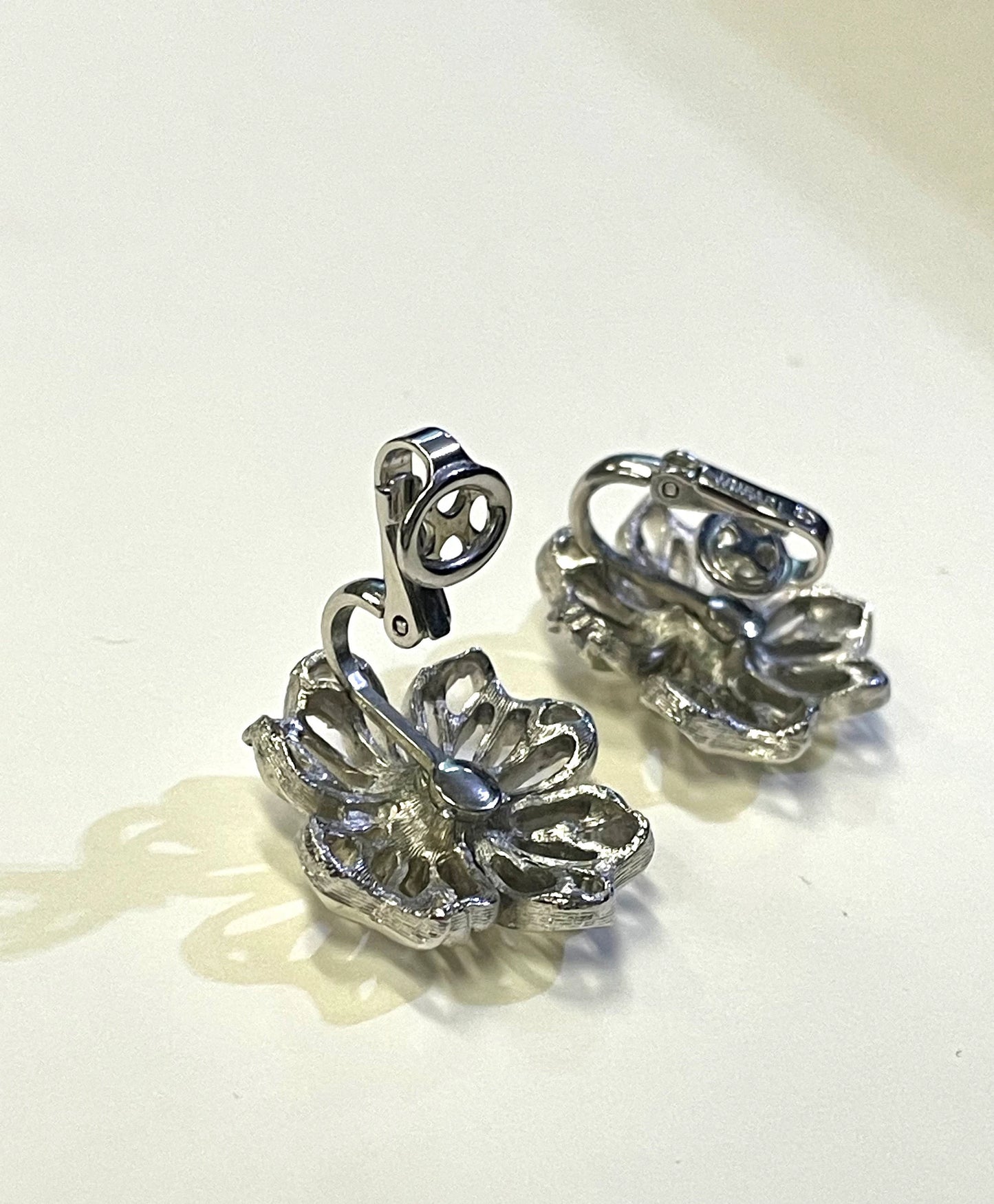 Trifari Clip On Earrings Jewelry - Silver Tone Four Petal Flowers