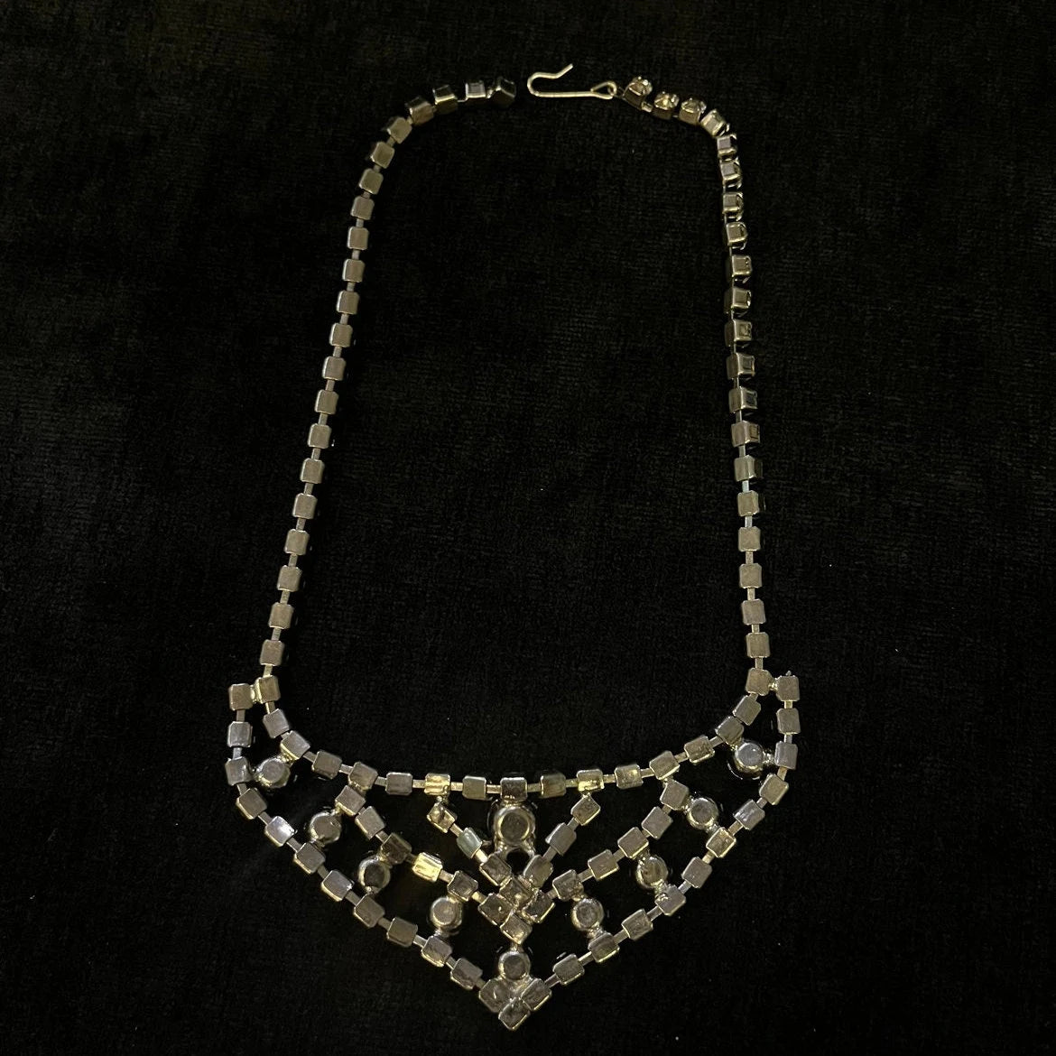 Elegant Clear Crystal Rhinestone Necklace - Wedding Perfect - Vintage