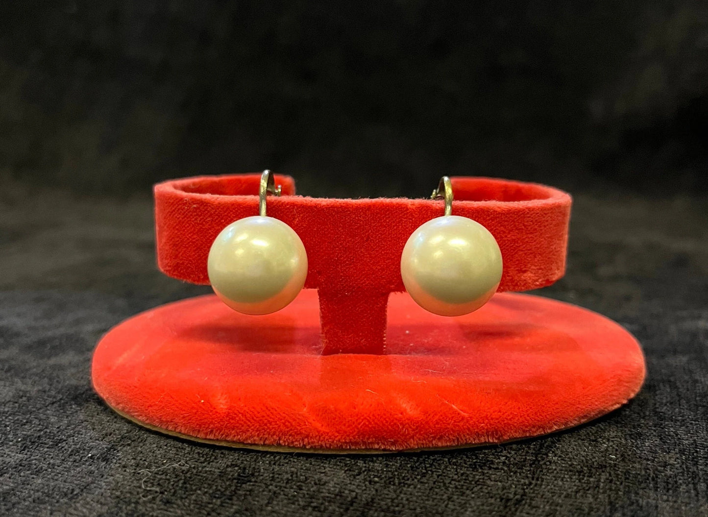 Large Cultured Pearl Clip-On Earrings - Vintage Pearl Jewelry