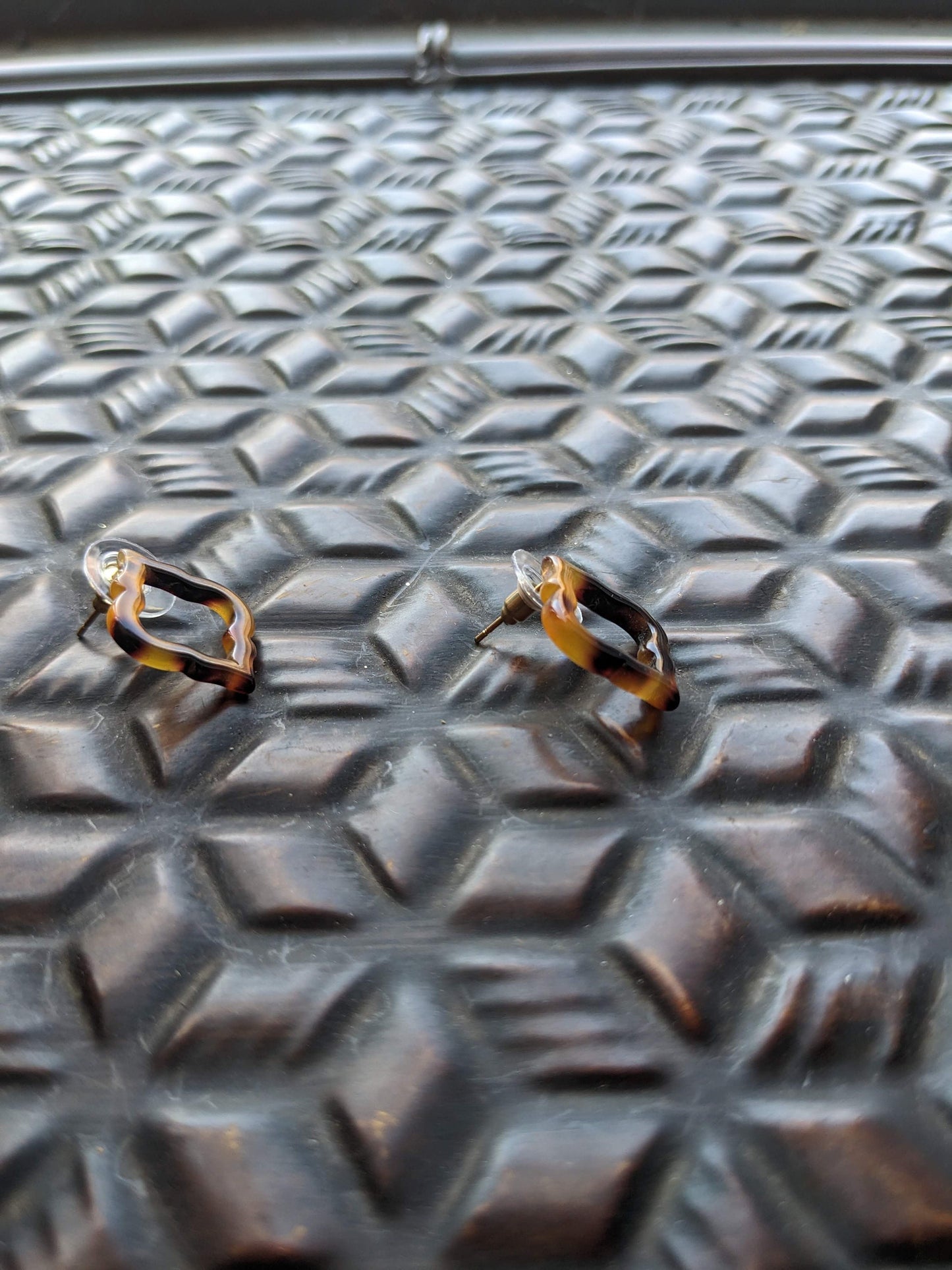 Tortoise Shell Drop Earrings - Post Earrings with style