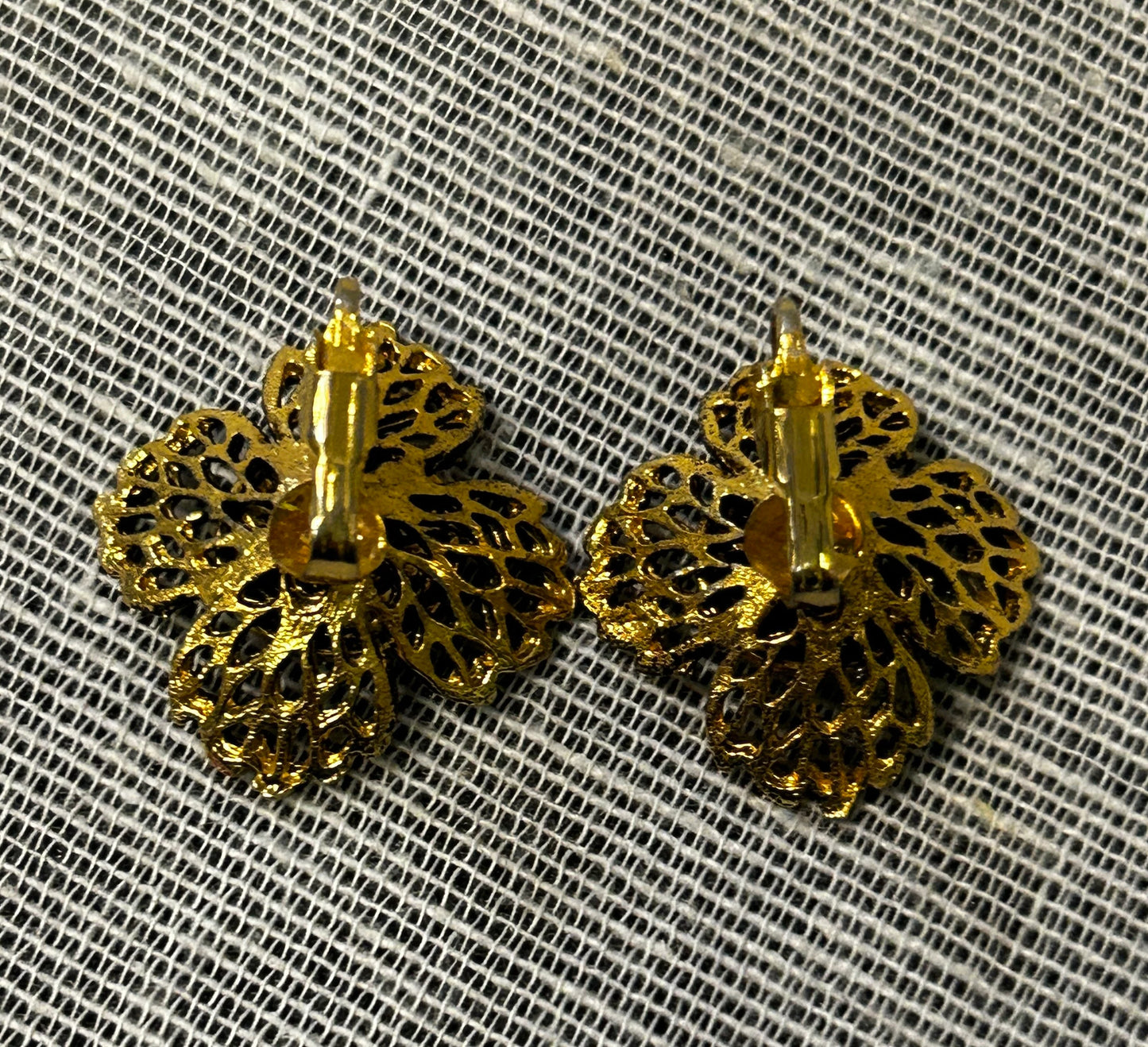 Gold-Tone Cut Out leaves Surrounding Pave' Rhinestones Centers - Fancy Clip Back Earrings - Wedding or Prom Jewelry