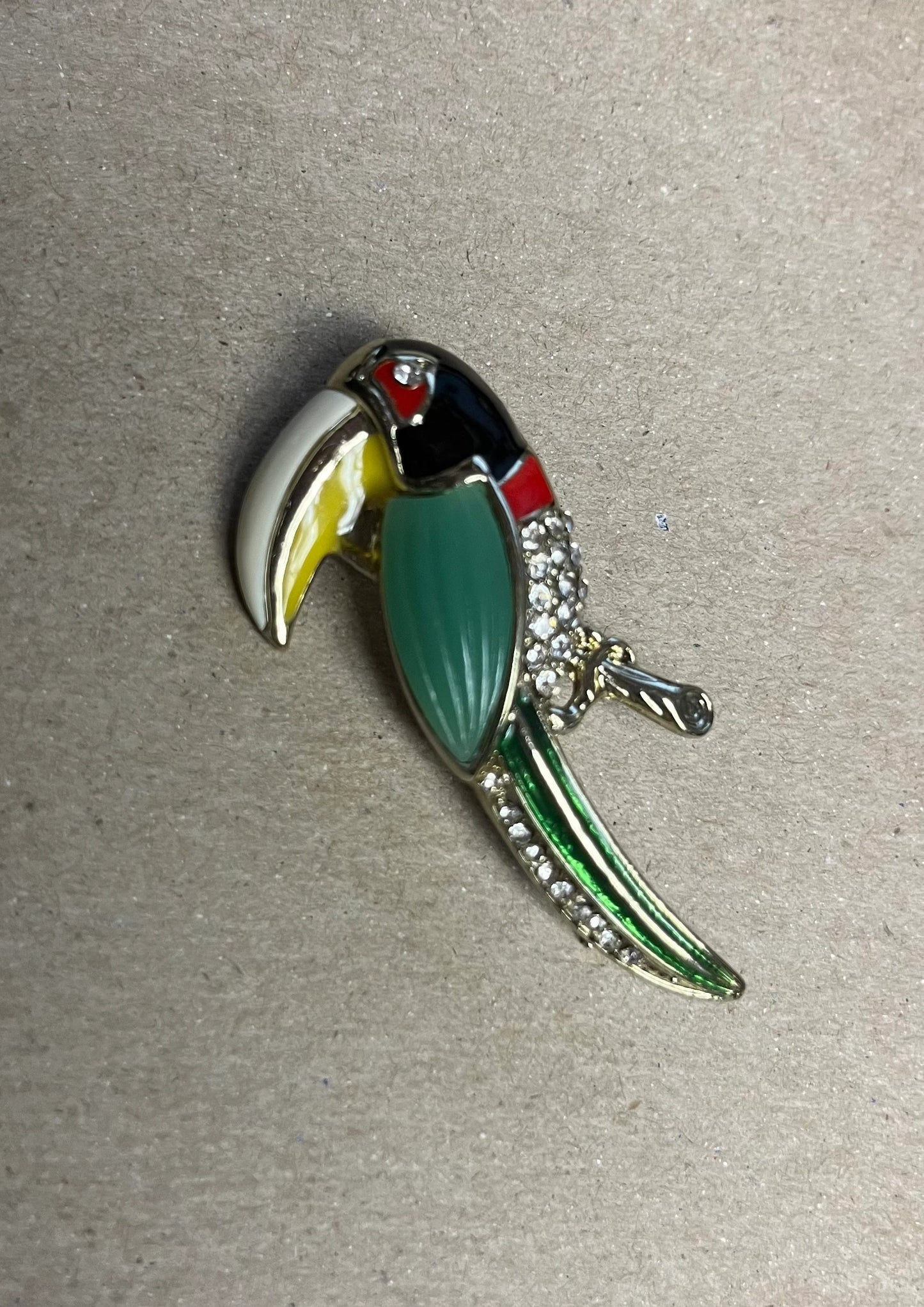 Napier Toucan Brooch- Gold-tone Base with Enamel, Rhinestones, and Thermoset Settings - Florida Brooch - Toucan Pin - Unusual Settings