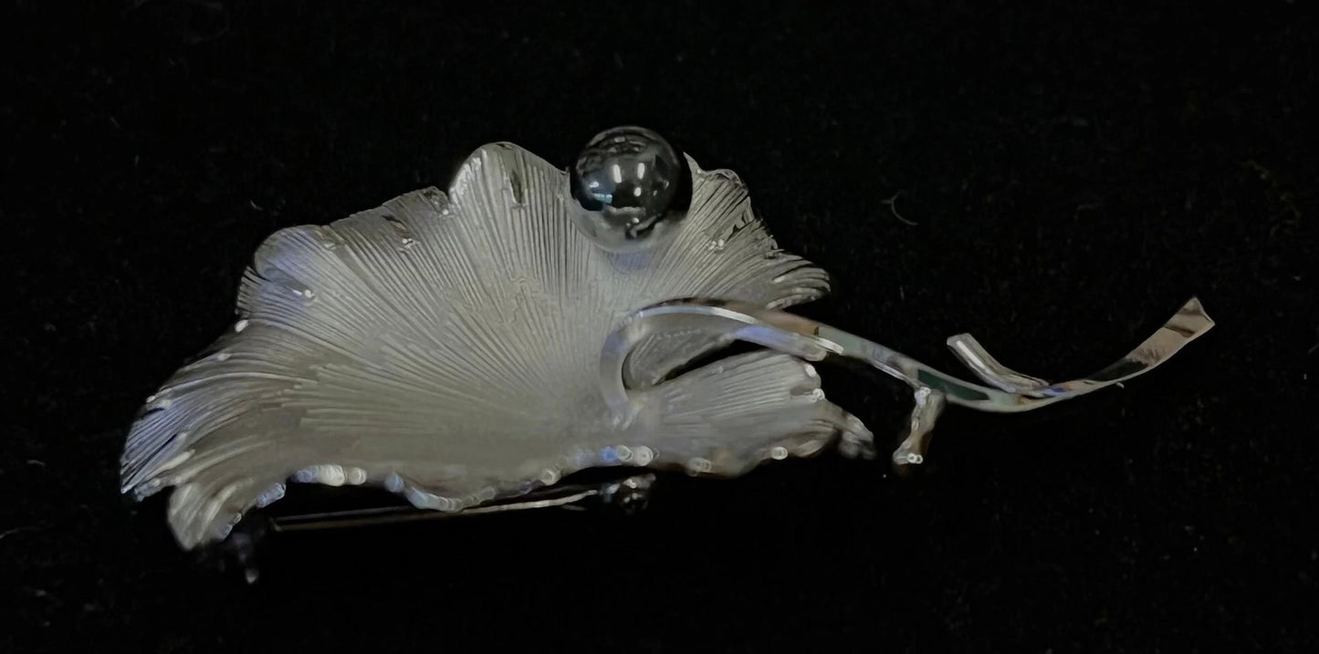 Sterling Silver Brooch with Black Akoya Pearl - Vintage