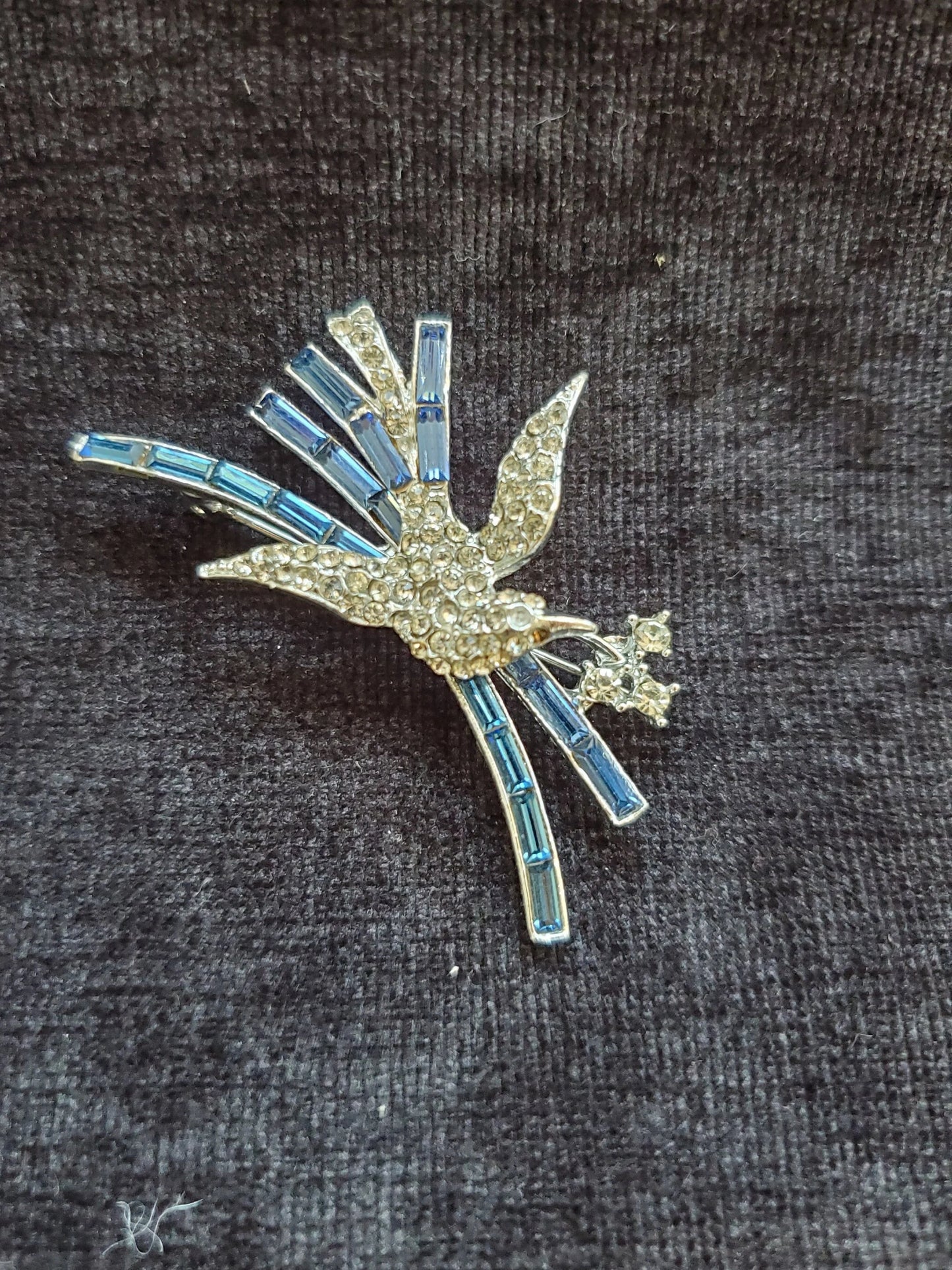 Gorgeous Crystal Magpie Pin/Brooch in Blue and Clear Crystal - Bridal Jewlery