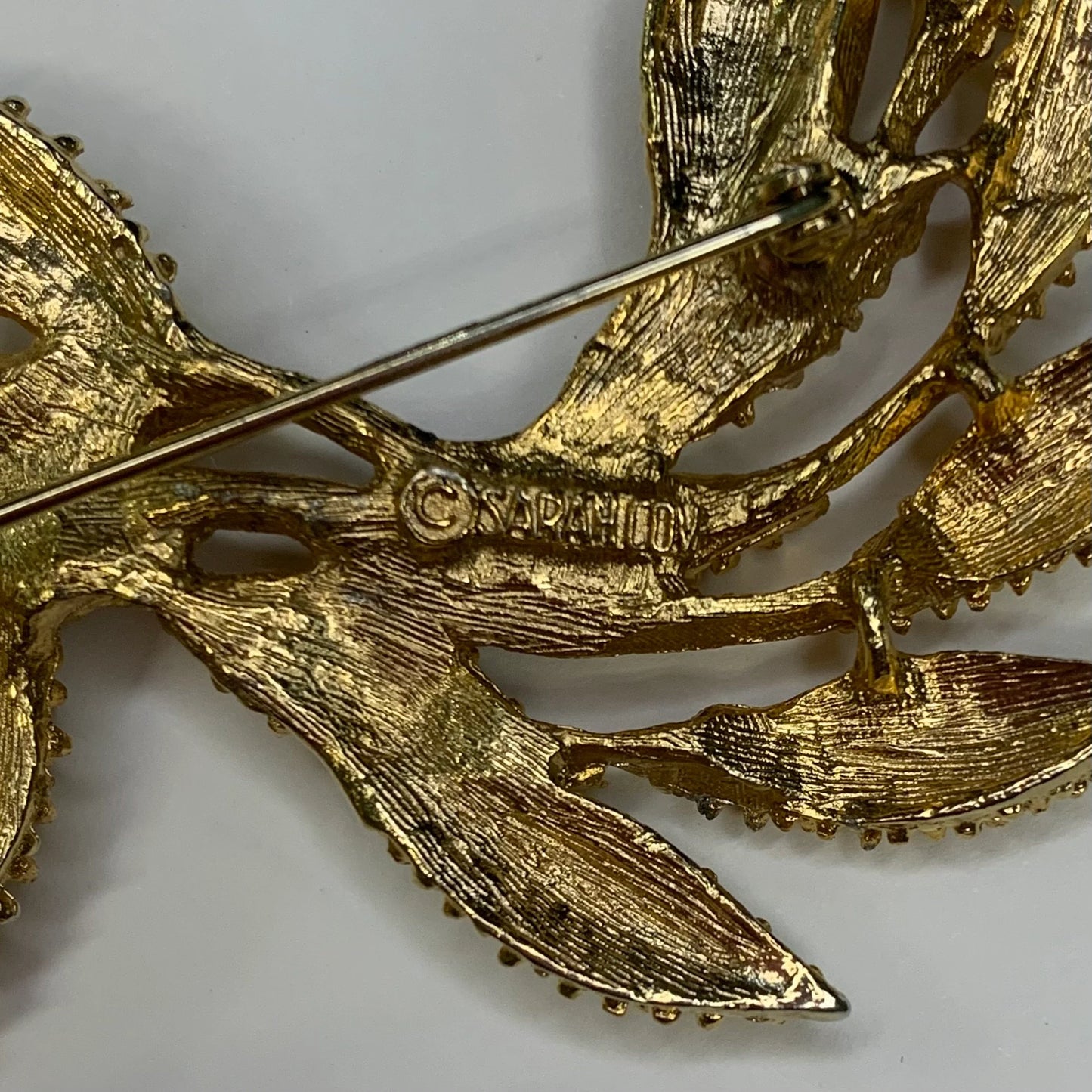 Vintage - Sarah Coventry - Gold-Toned - Floral Brooch Pin