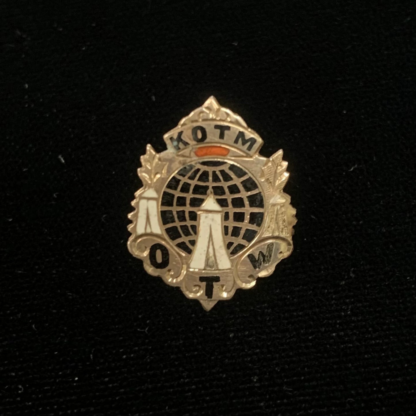 Vintage - Knights Of The Maccabees Of The World Pin