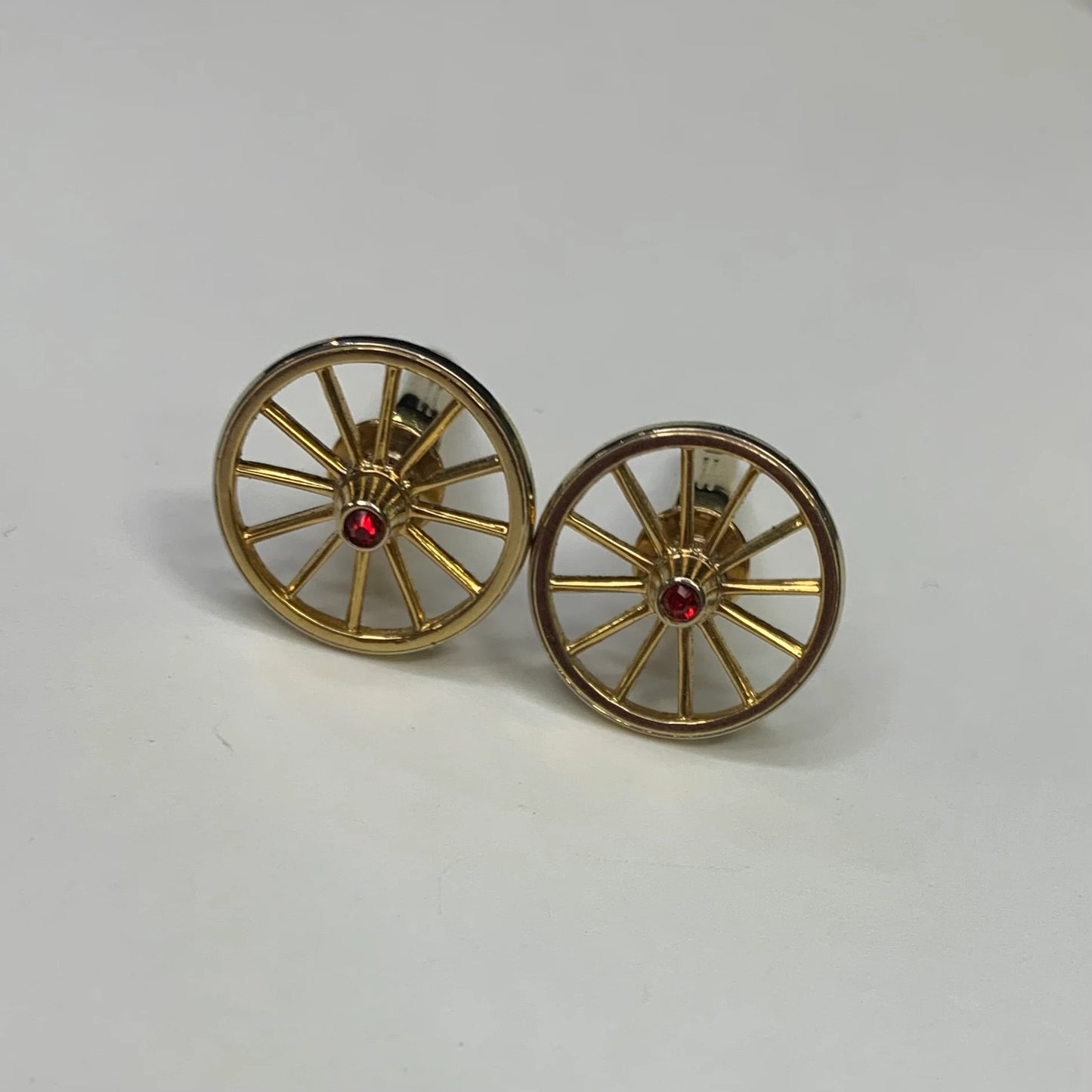 Vintage Hickok USA - Cufflinks and Tie Clip - Gold With Red Rhinestones