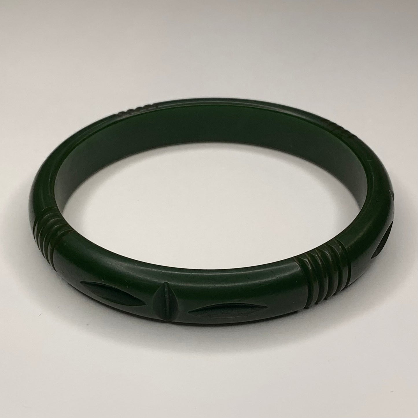 Vintage Dark Green Carved Bakelite Bangle Bracelet