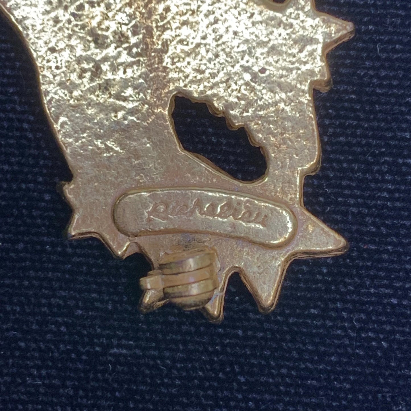 Vintage 1960s Richelieu Gold Tone Angel With Stars Brooch Pin