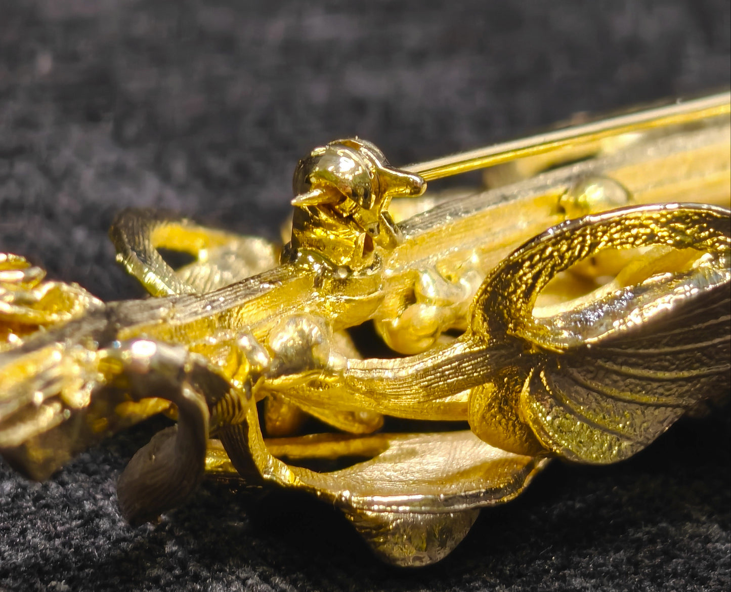 Puccini Original Golden Leaves Brooch - Faux Pearl Accent - Mid Century large 4" Puccini Original Vintage Brooch