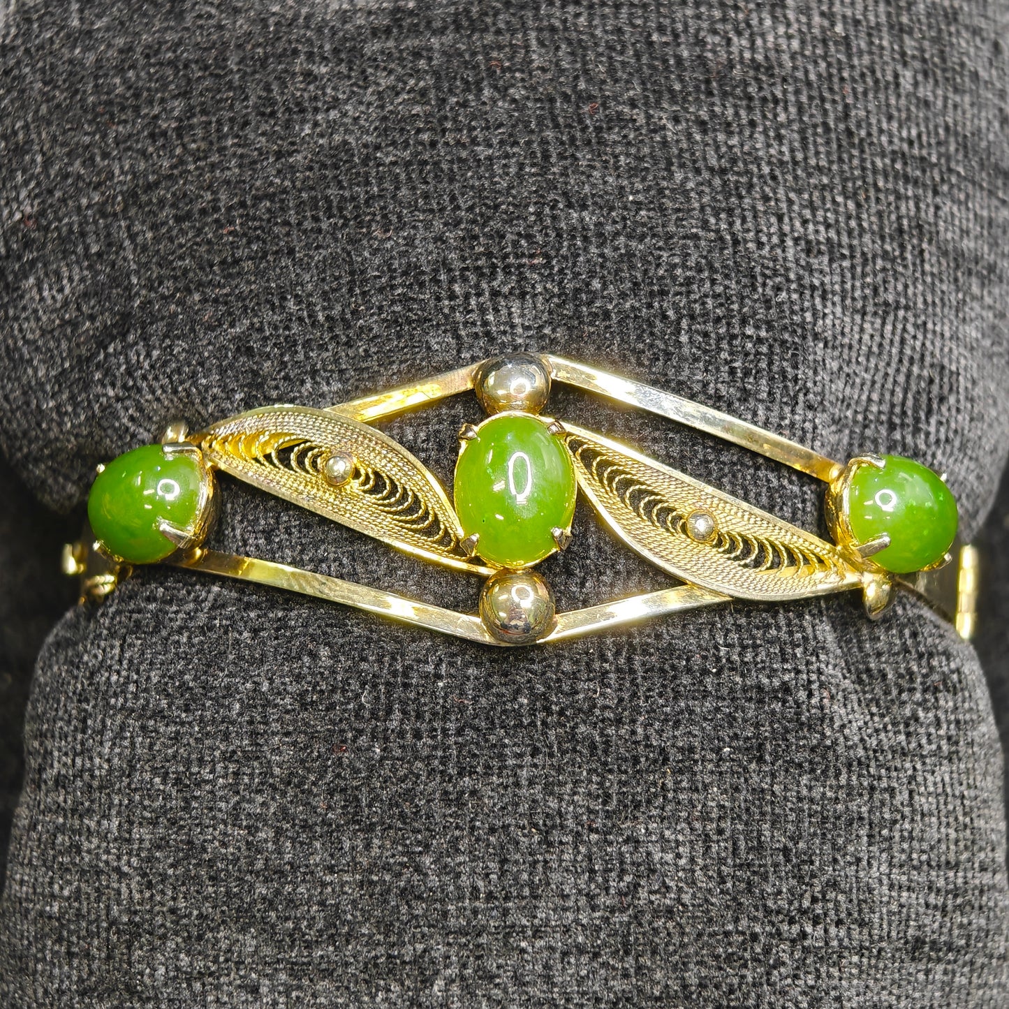 Sorento Jade and Sterling Filigree Bangle Bracelet - Vintage Sorento (Z)