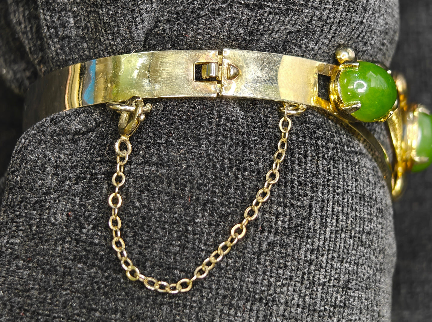 Sorento Jade and Sterling Filigree Bangle Bracelet - Vintage Sorento (Z)