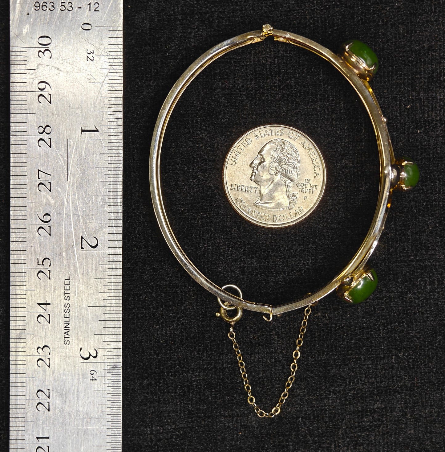 Sorento Jade and Sterling Filigree Bangle Bracelet - Vintage Sorento (Z)