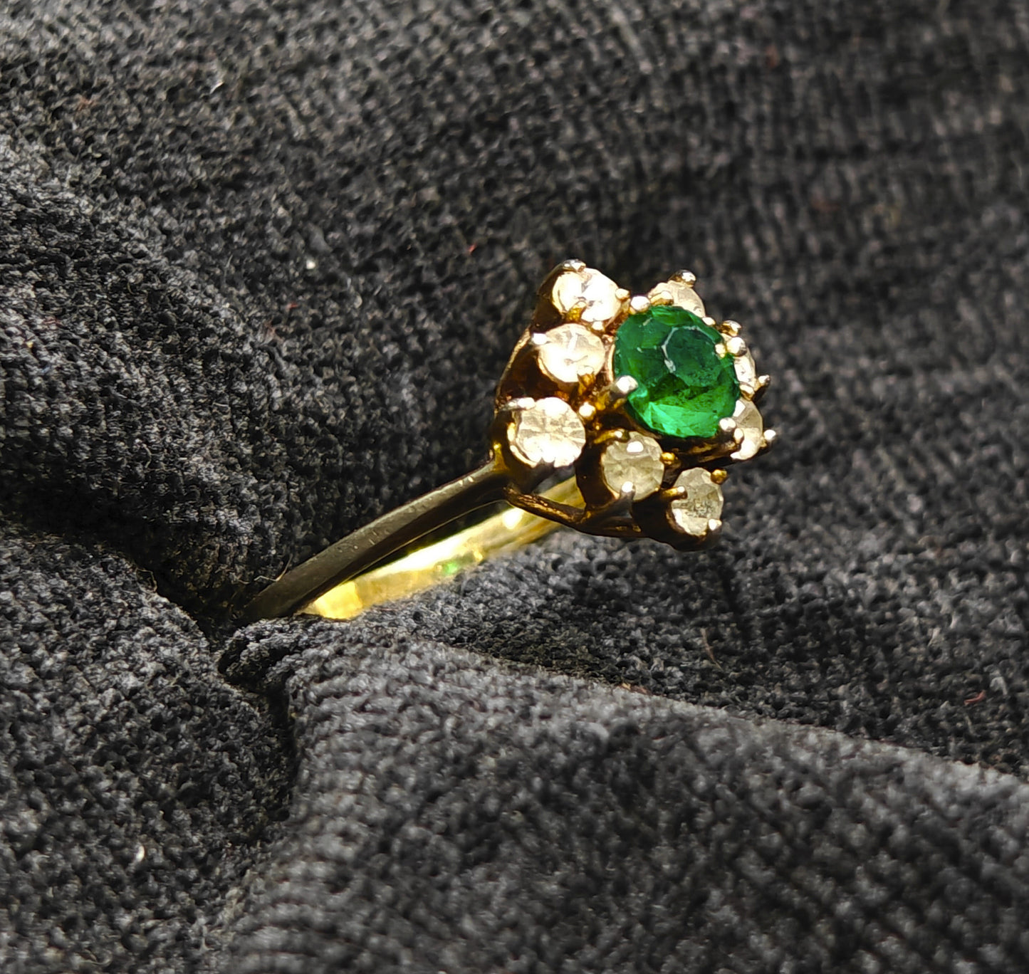 (X) Faux Emerald and Diamond Ring