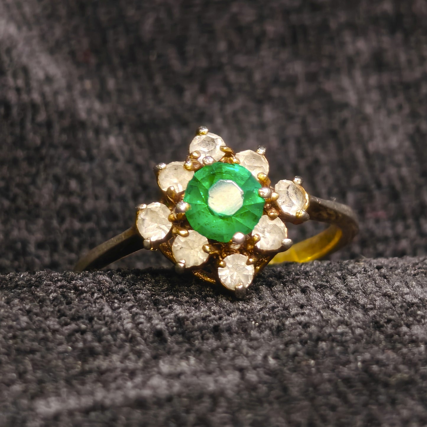 (X) Faux Emerald and Diamond Ring