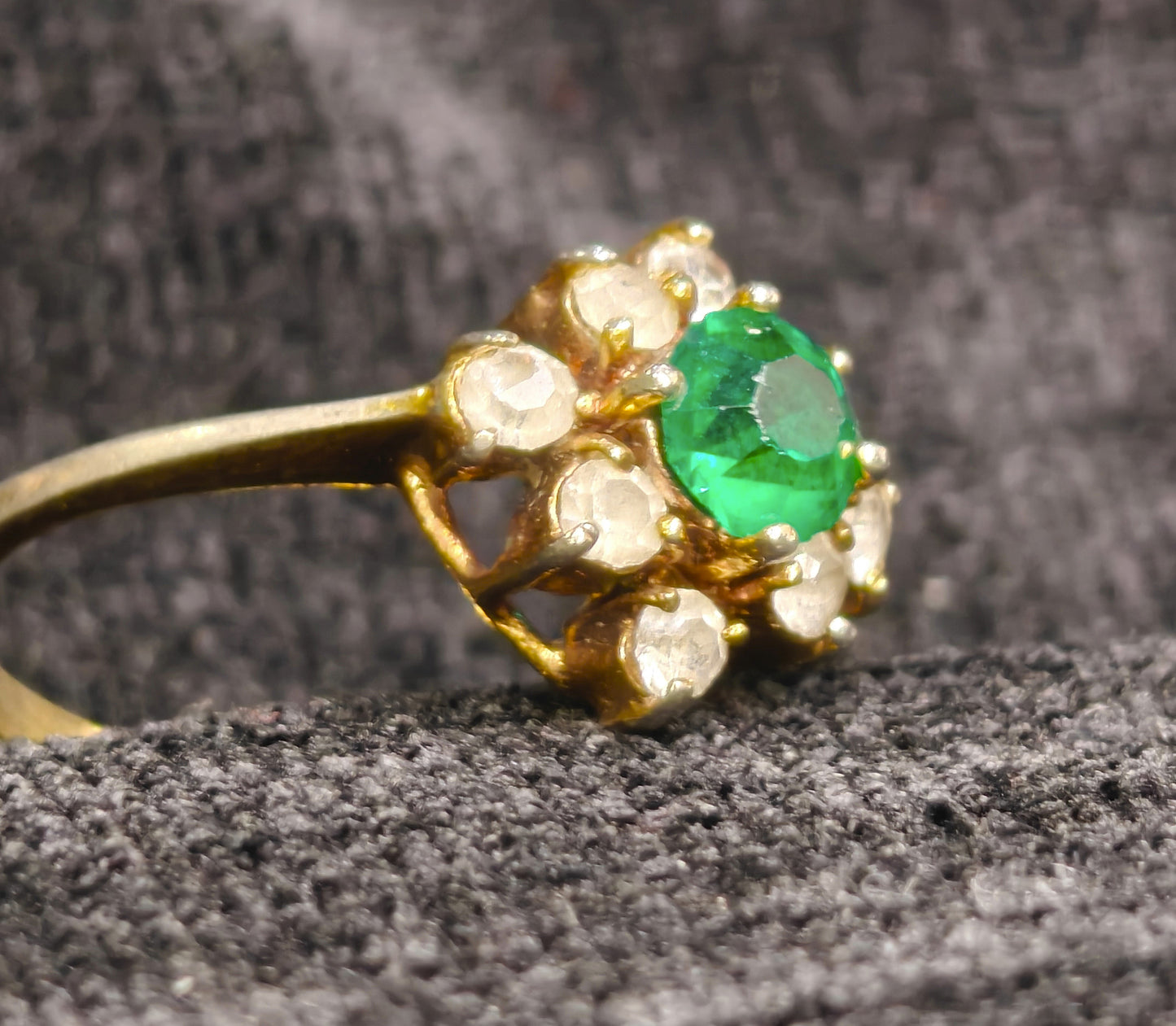 (X) Faux Emerald and Diamond Ring