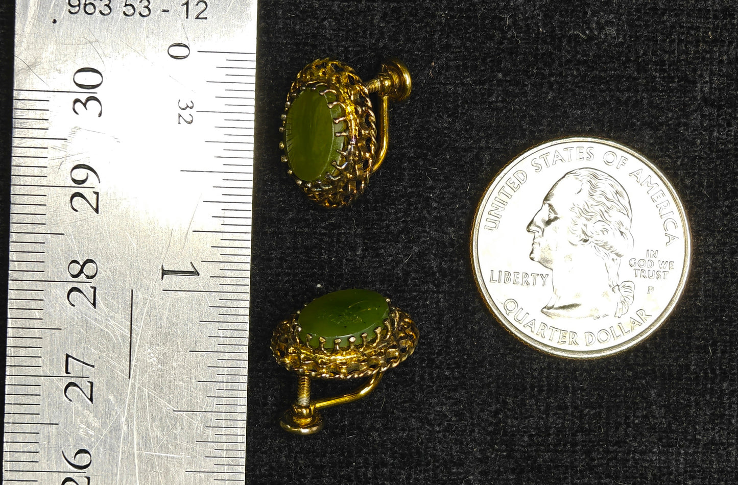 Jade Earrings CRCO (Z)