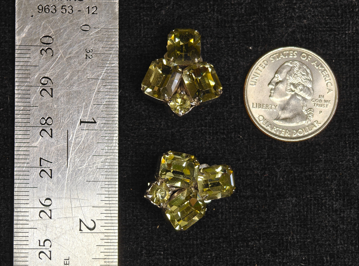 Weiss Rhinestone Clip-On Earrings - Vintage Jewelry (Z)