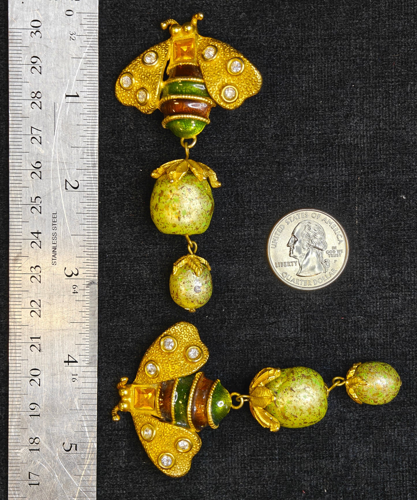 Yosca Bumble Bee Enamel Gold Clip-On Dangle Earrings