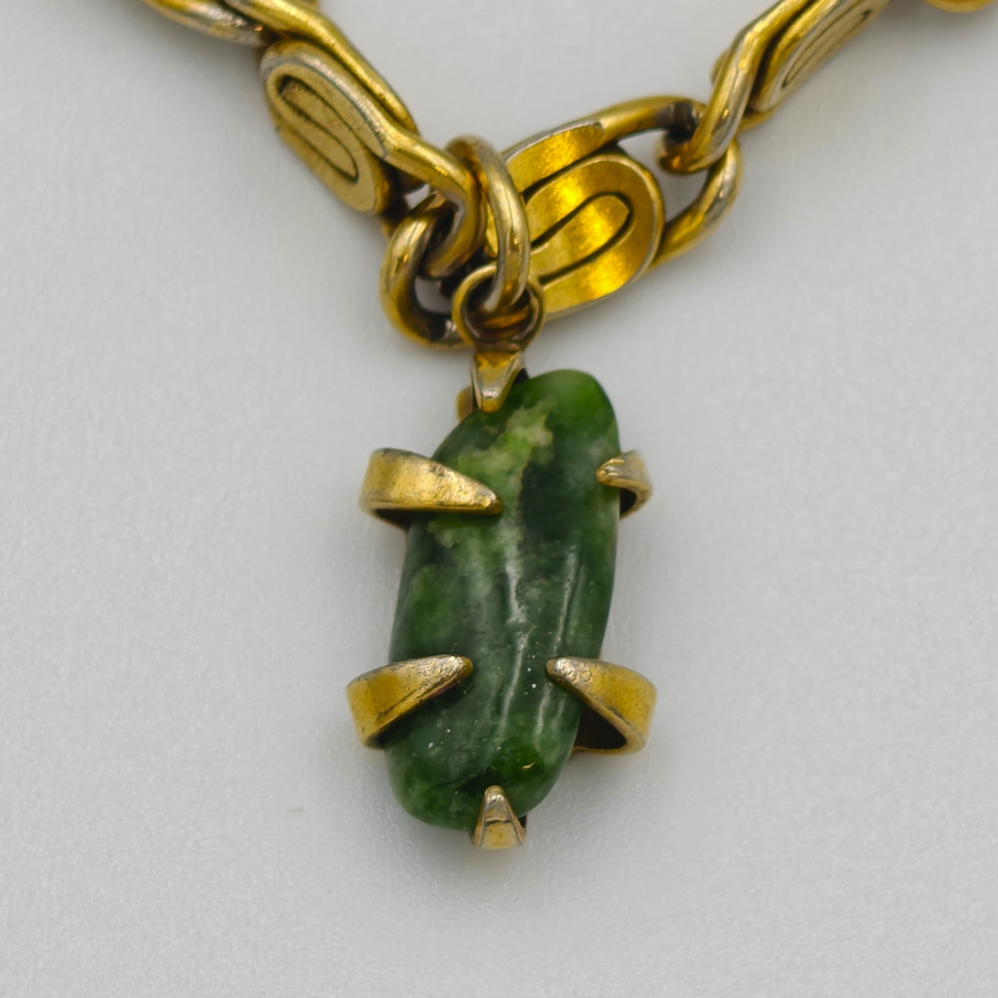 Coro Charm Bracelet with Jade (Z)