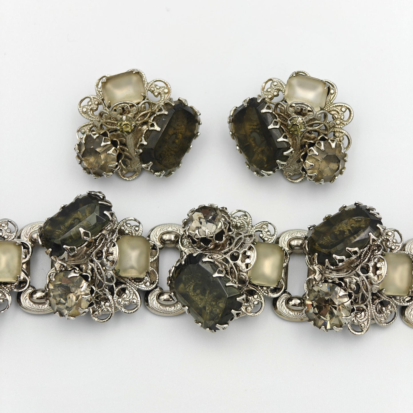 Chunky Rhinestone Bracelet and Clip-On Earring Set - Vintage 1960s